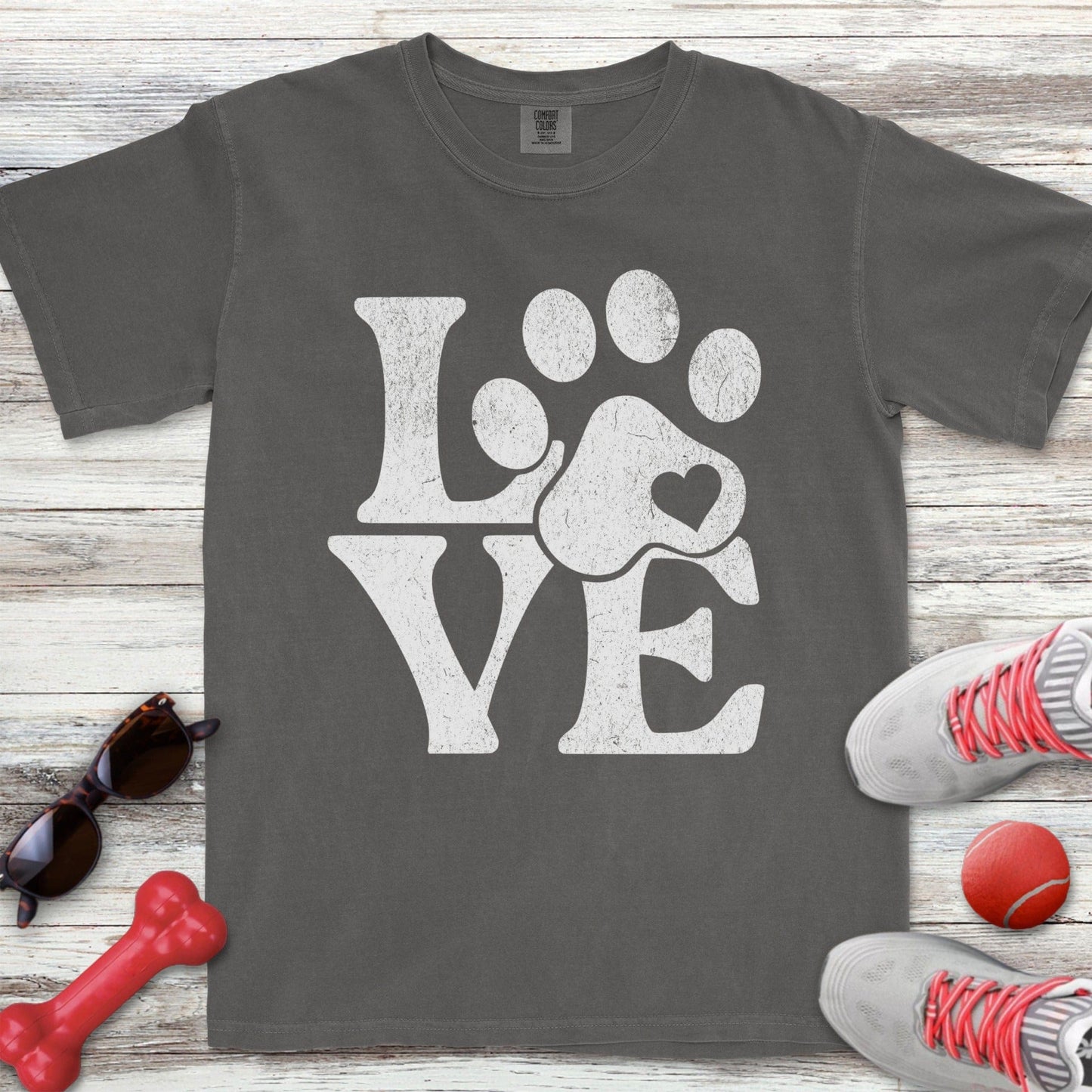 Love T-Shirt