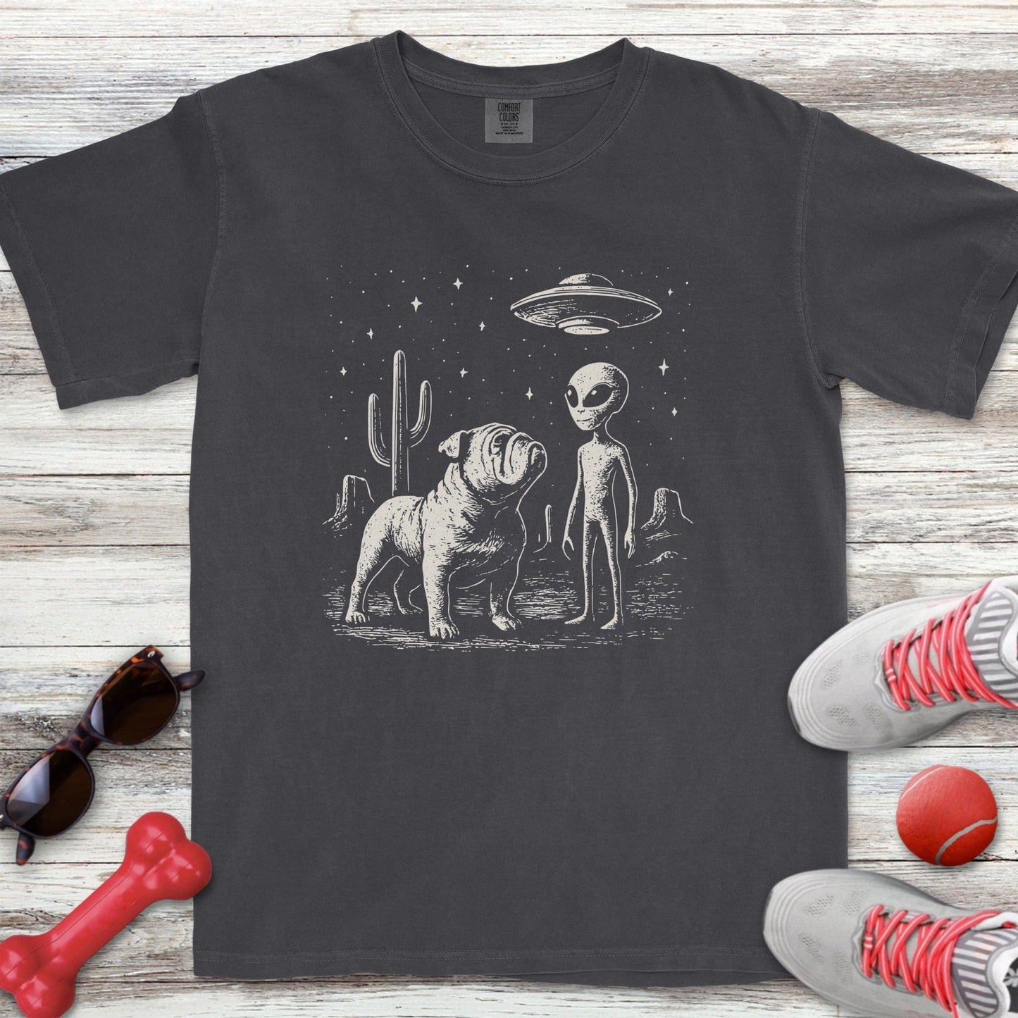 Bulldog Alien Encounter T-Shirt