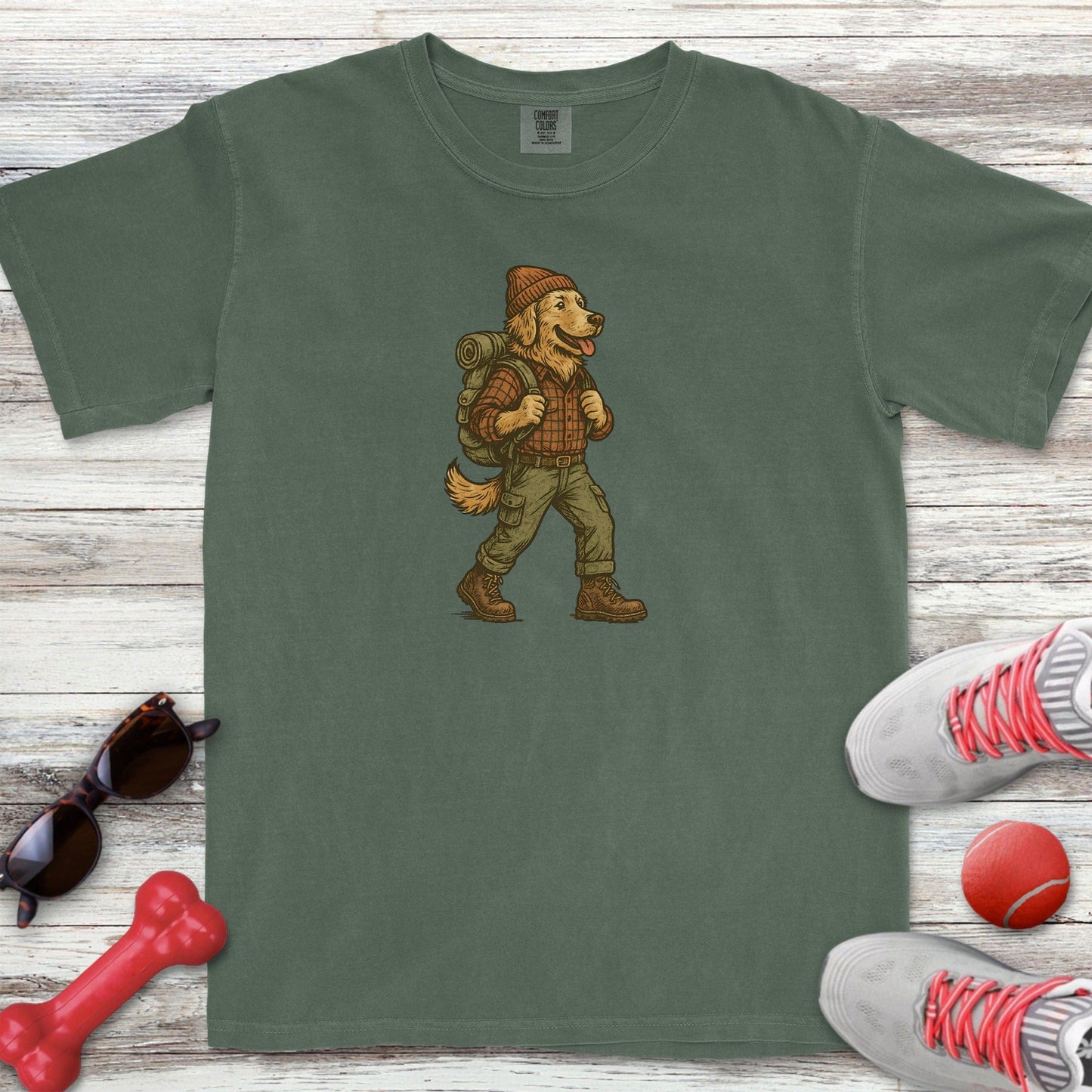 Hiking Golden Retriever T-Shirt
