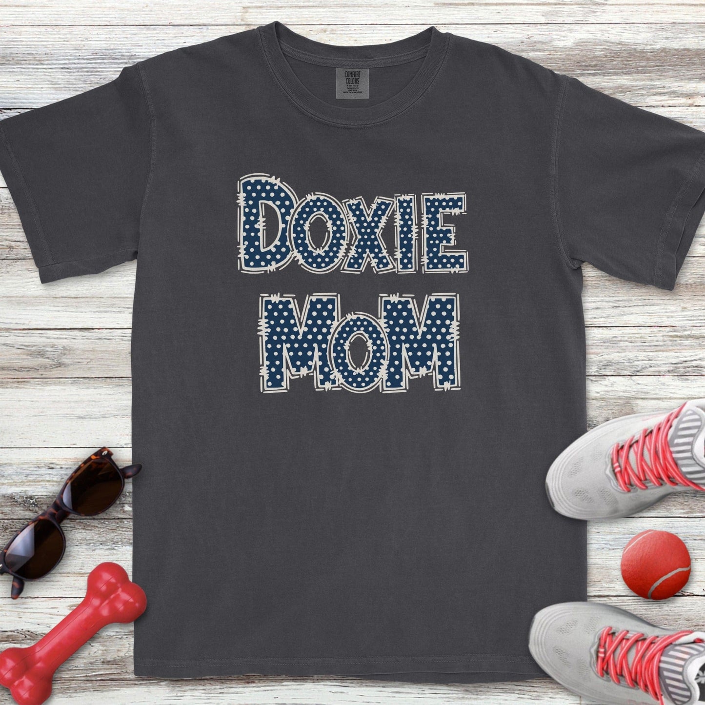 Polka Dot Doxie Mom T-Shirt