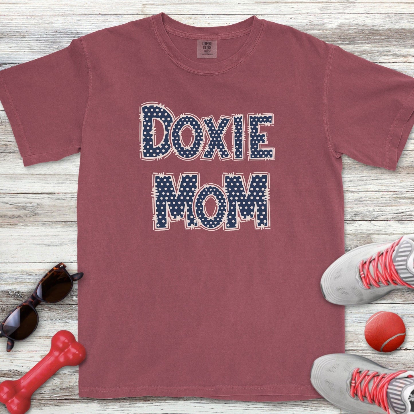 Polka Dot Doxie Mom T-Shirt