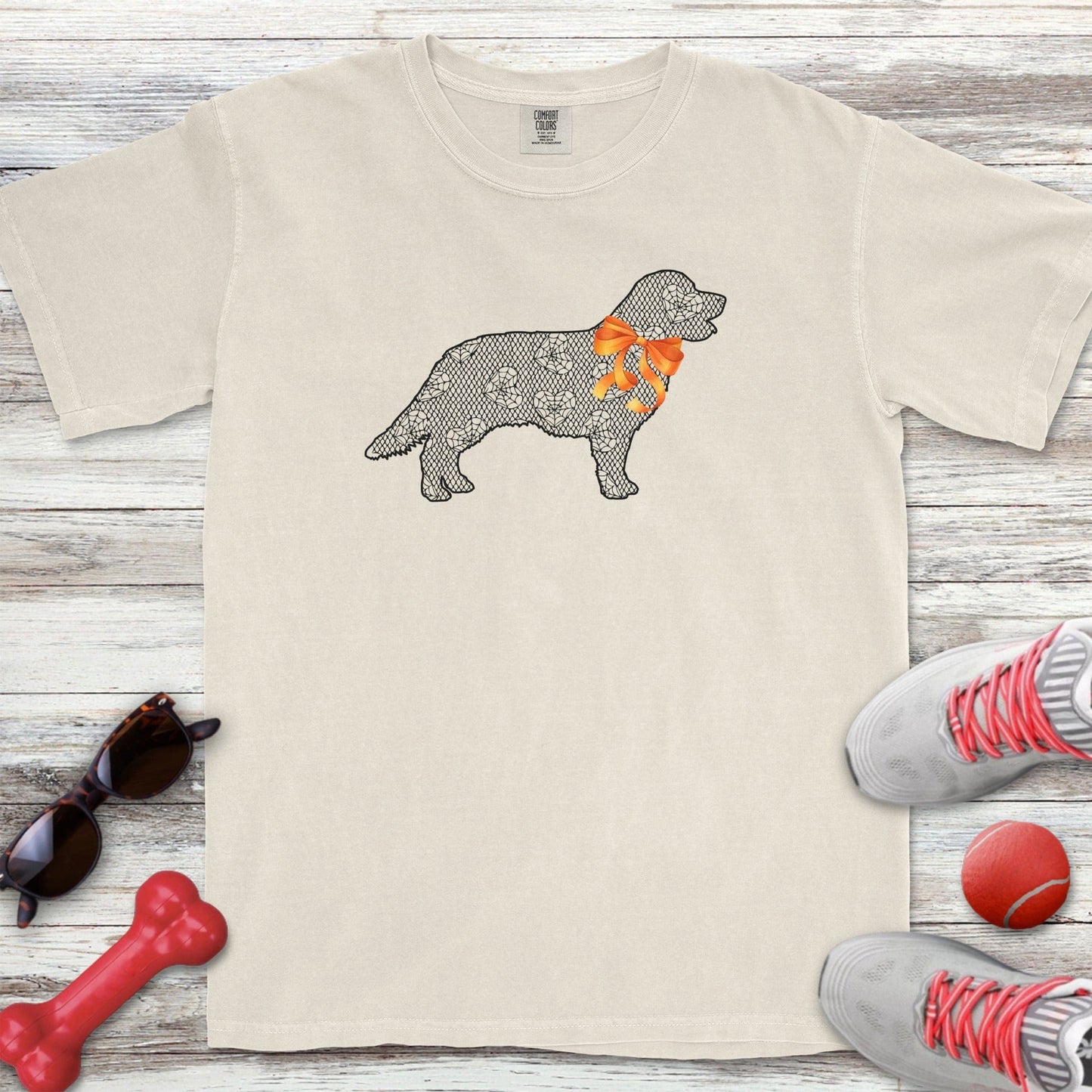 Web Heart Golden Retriever T-Shirt