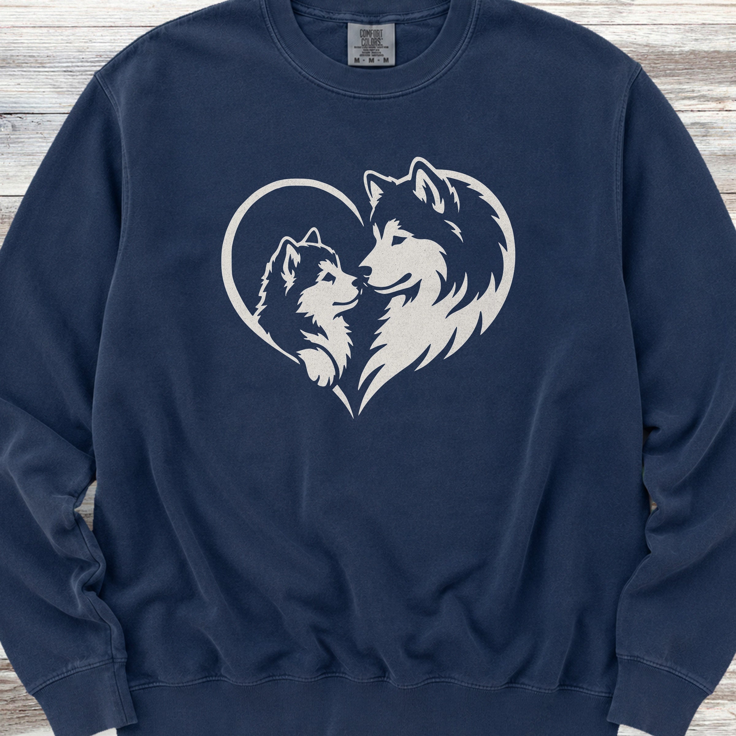 Alaskan Malamute Heart Bond Sweatshirt - True Navy