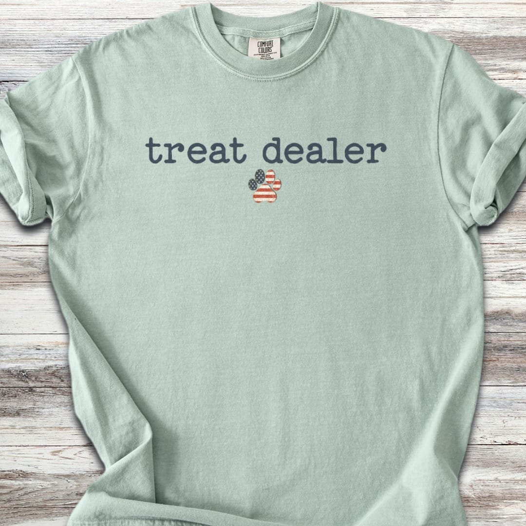 Vintage Treat Dealer USA T-Shirt