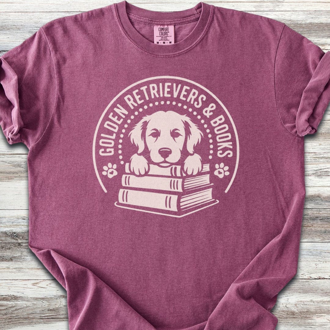 Golden Retriever Books T-Shirt
