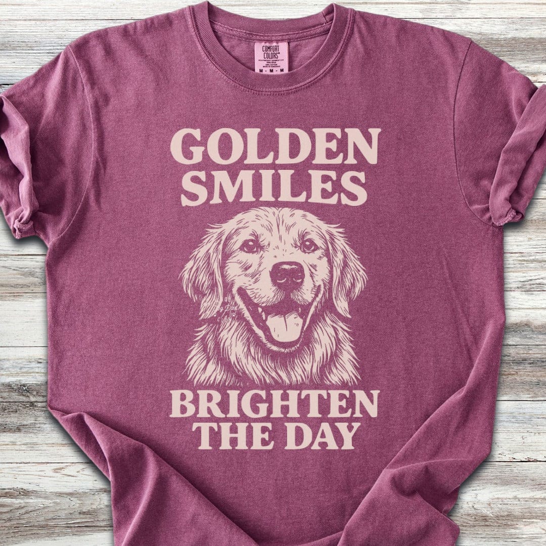 Golden Retriever Smiles T-Shirt