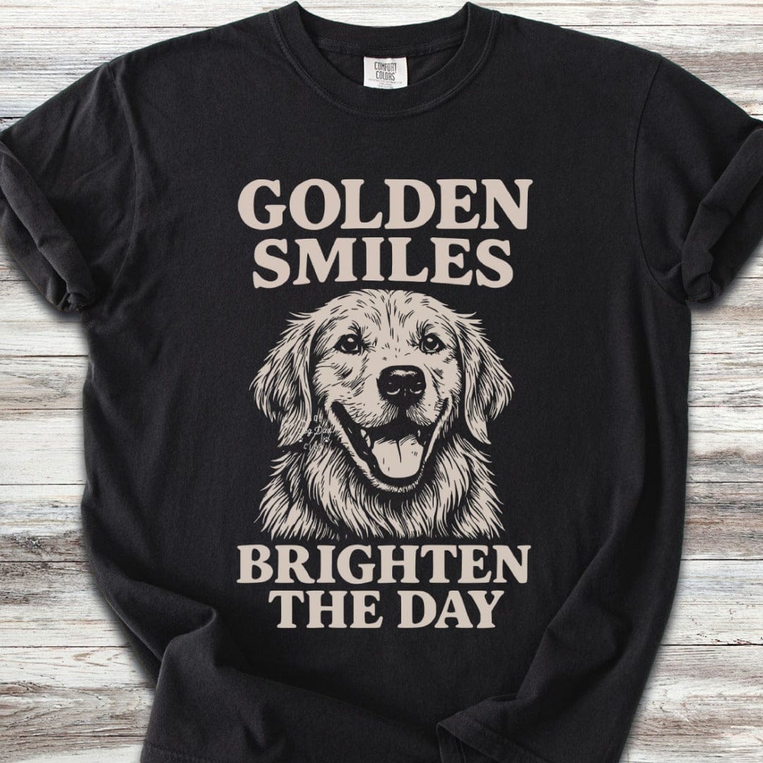 Golden Retriever Smiles T-Shirt