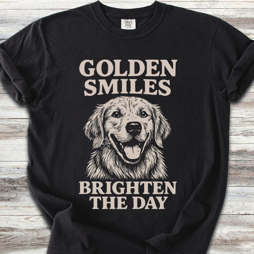 Golden Retriever Smiles T-Shirt