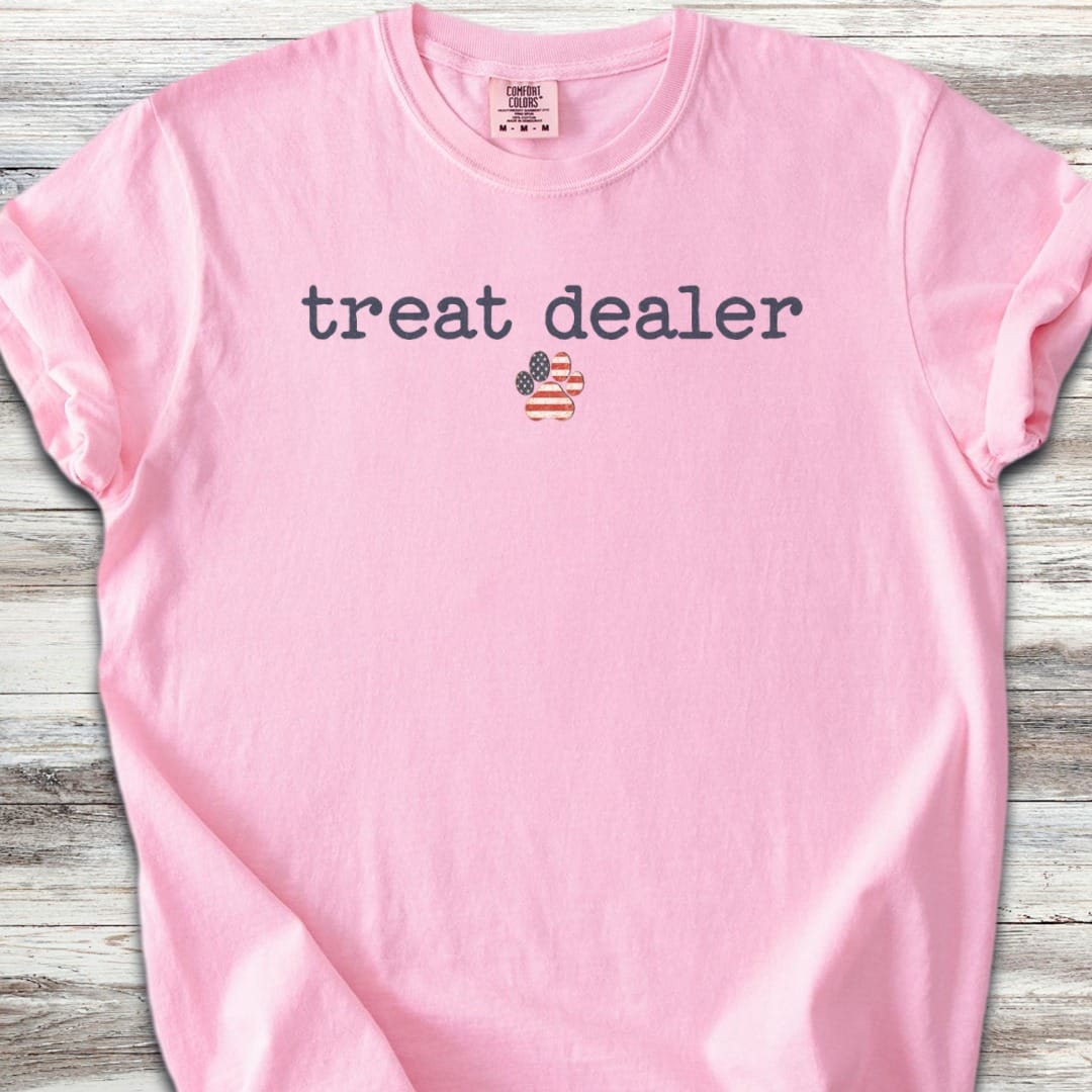 Vintage Treat Dealer USA T-Shirt