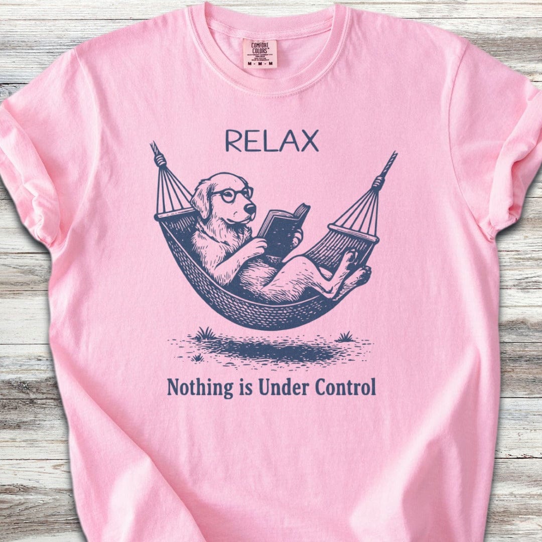 Golden Retriever Relax T-Shirt