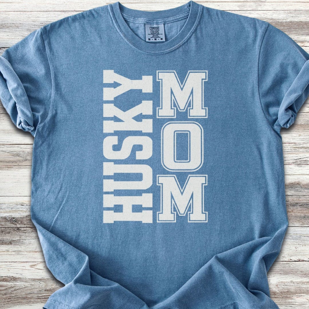 Husky Mom T-Shirt