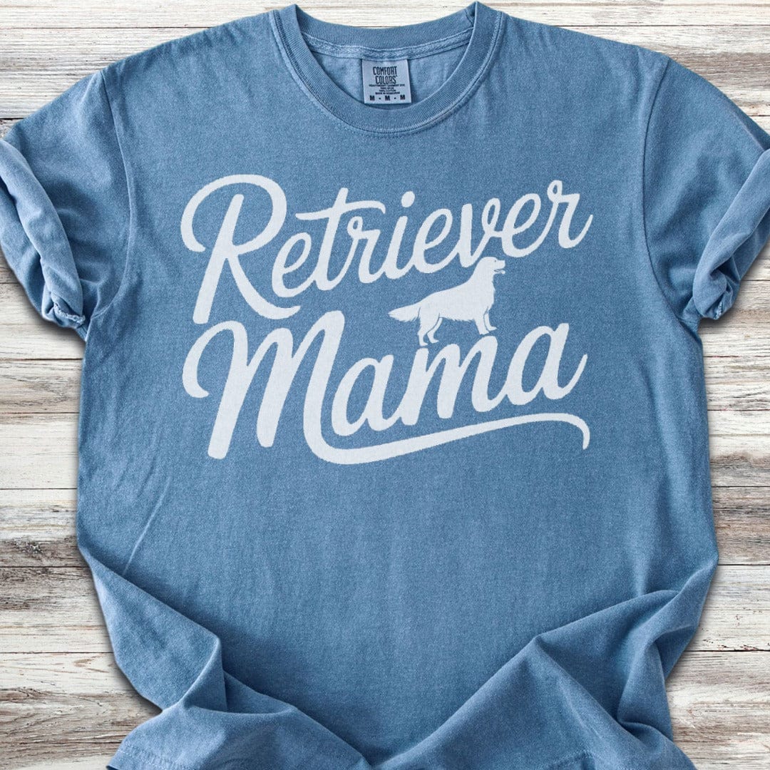 Golden Retriever Mama Silhouette T-Shirt