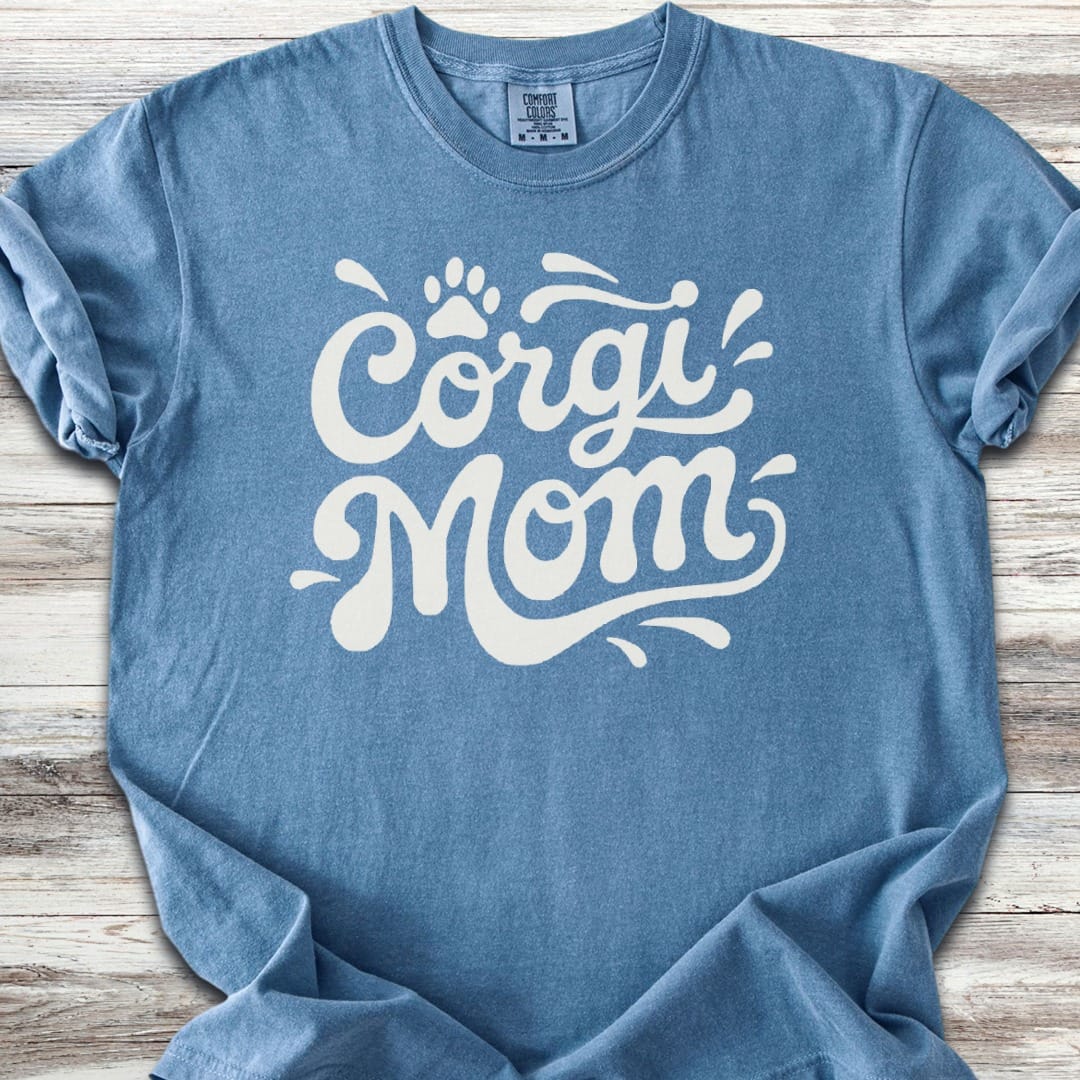 Corgi Groovy Mom T-Shirt