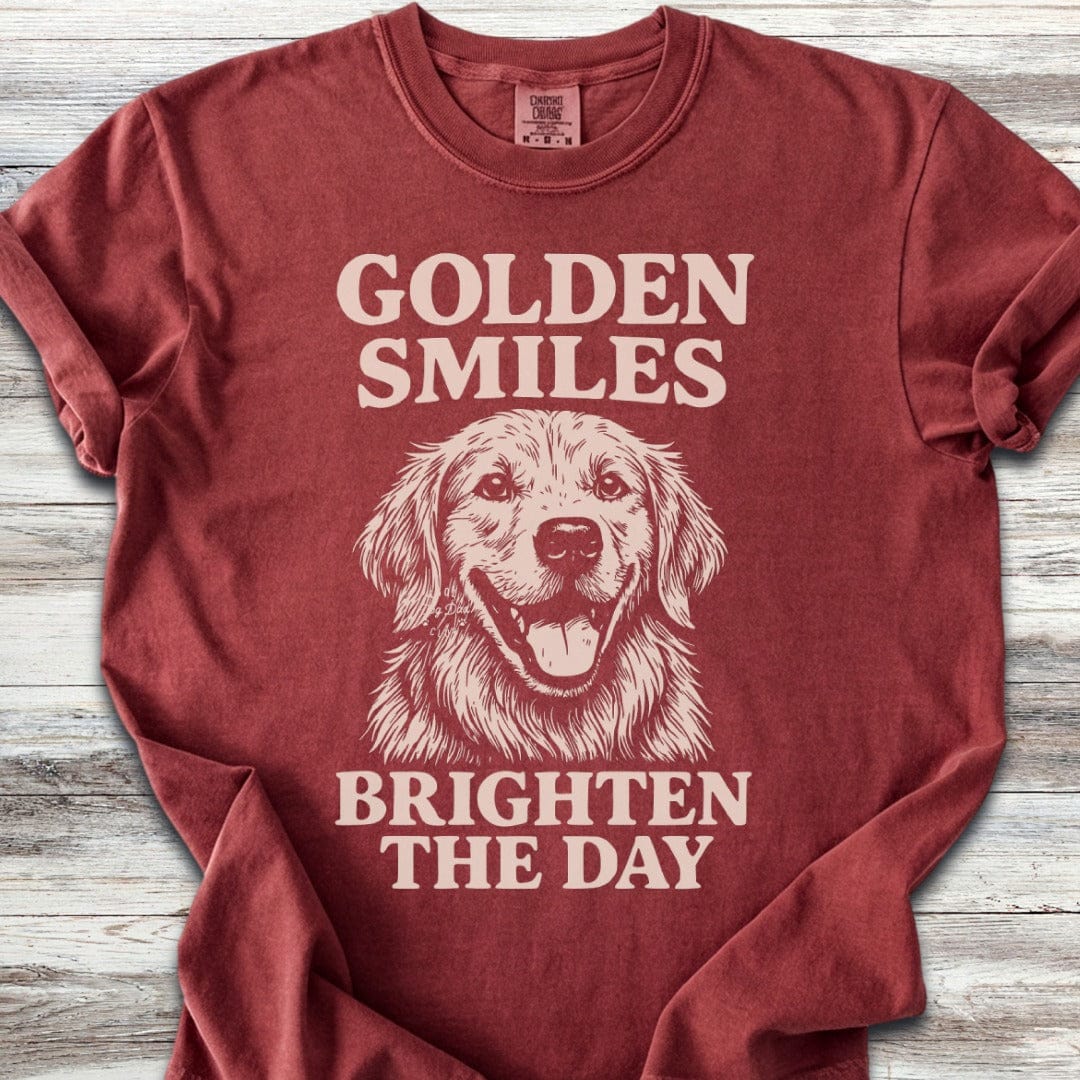 Golden Retriever Smiles T-Shirt