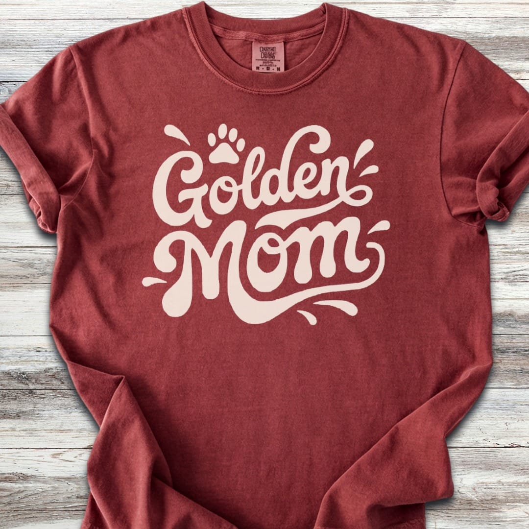 Golden Retriever Groovy Mom T-Shirt