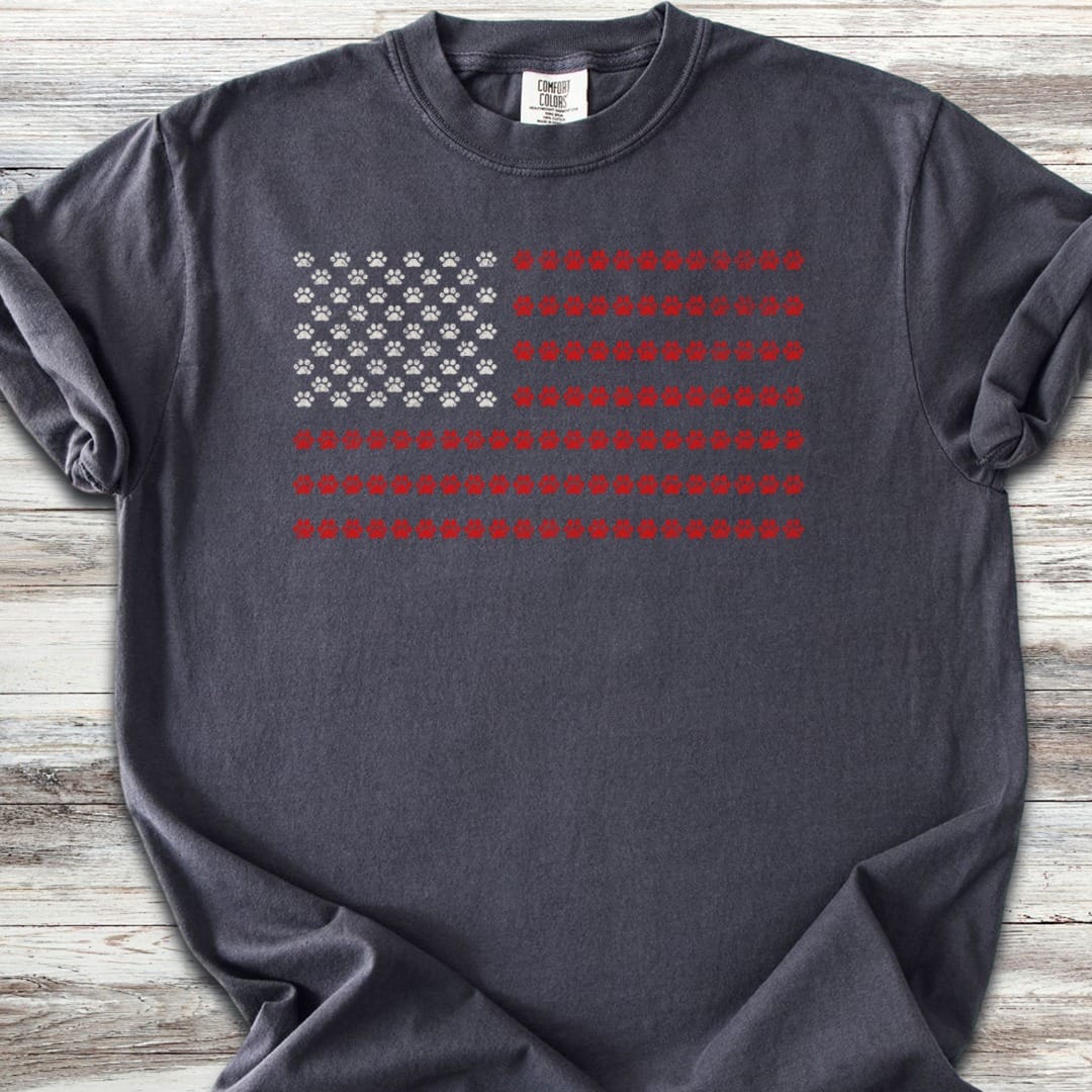 Vintage Red White & Paws Flag T-Shirt