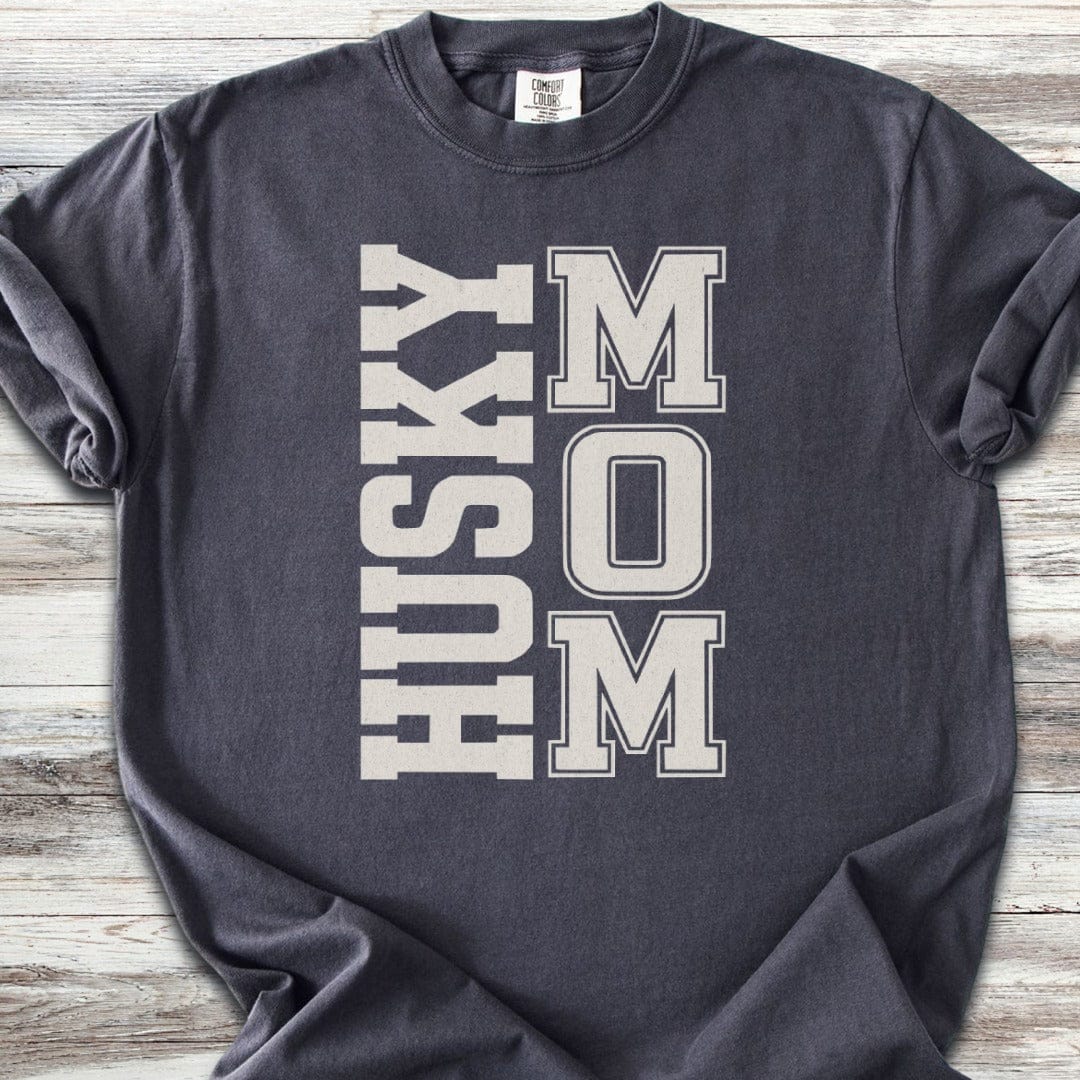 Husky Mom T-Shirt