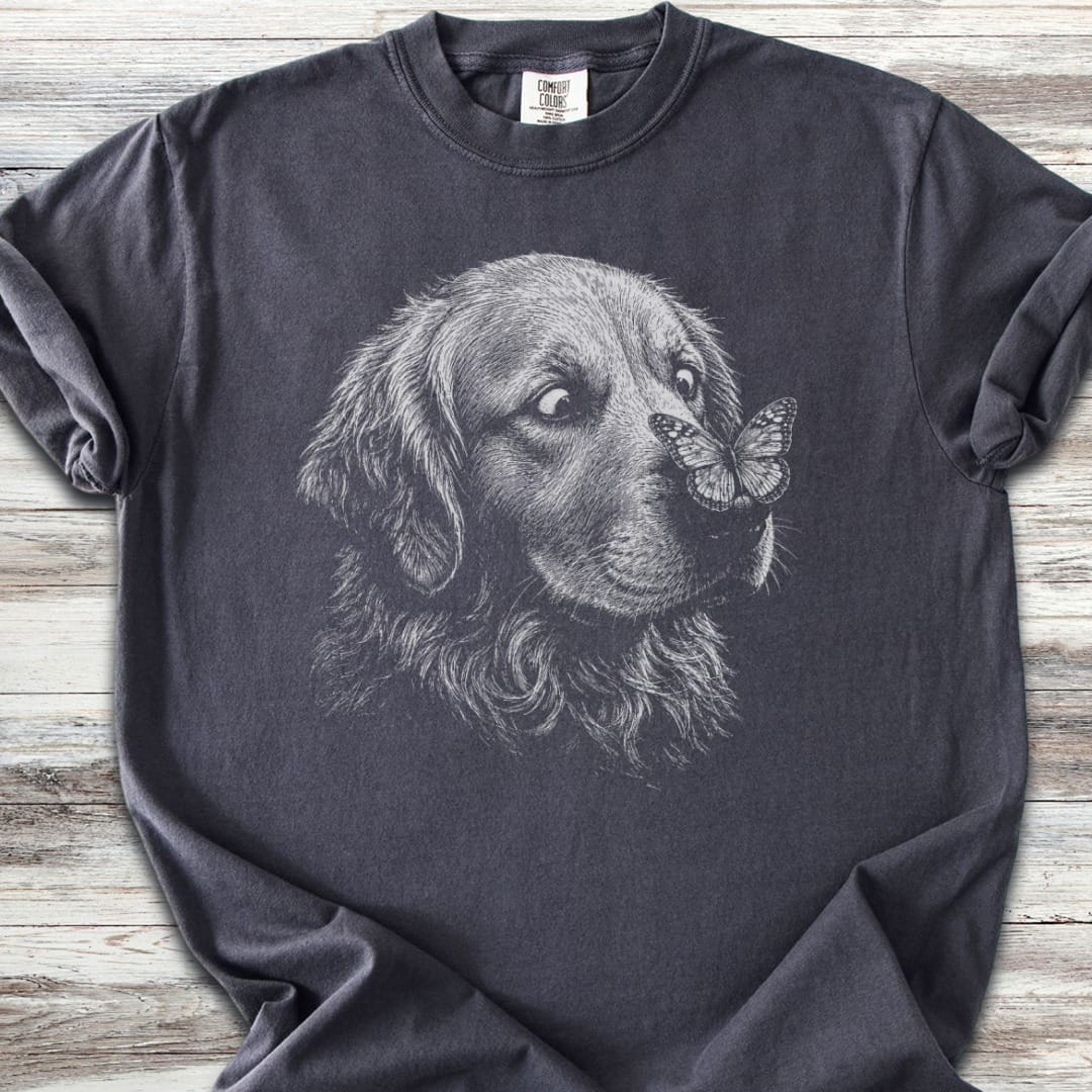 Golden Retriever ButterflyT-Shirt