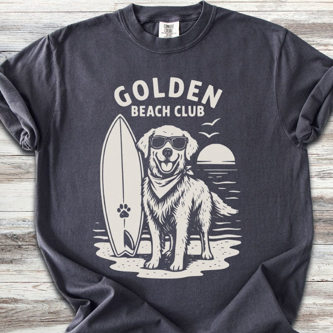 Golden Retriever Beach Club T-Shirt