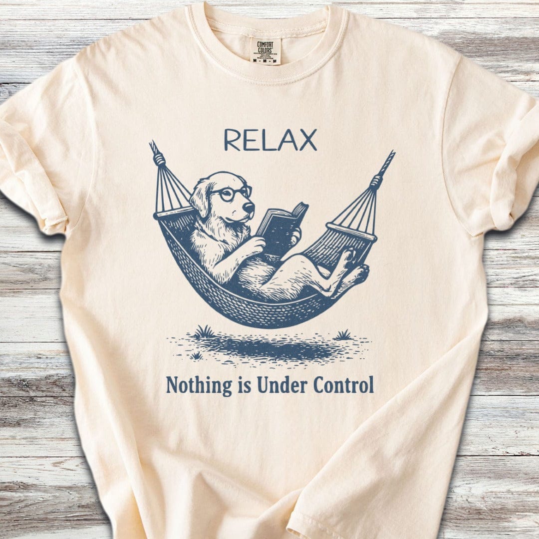 Golden Retriever Relax T-Shirt