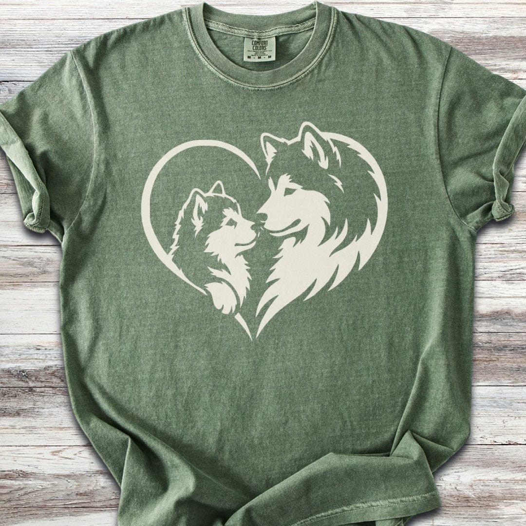 Alaskan Malamute Heart Bond T-Shirt