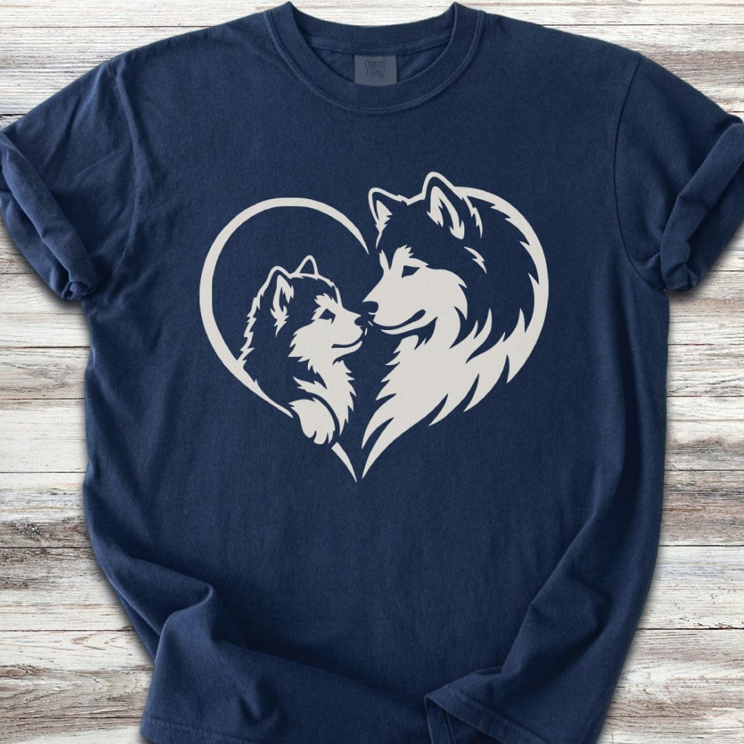 Alaskan Malamute Heart Bond T-Shirt
