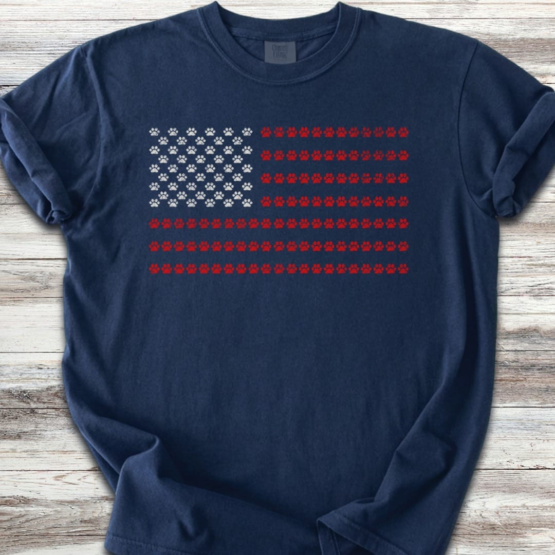 Vintage Red White & Paws Flag T-Shirt