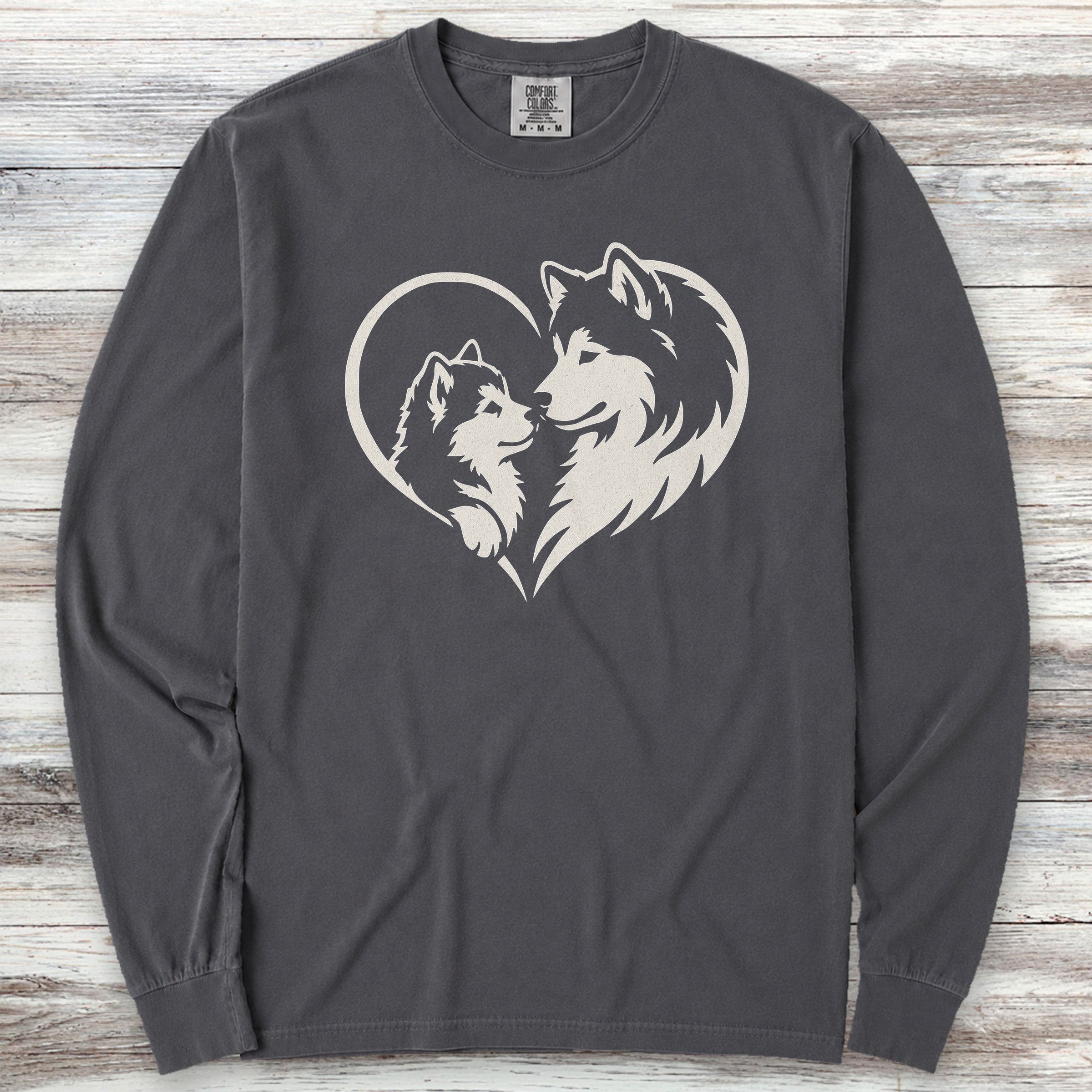 Alaskan Malamute Heart Bond Long Sleeve Tee - Graphite