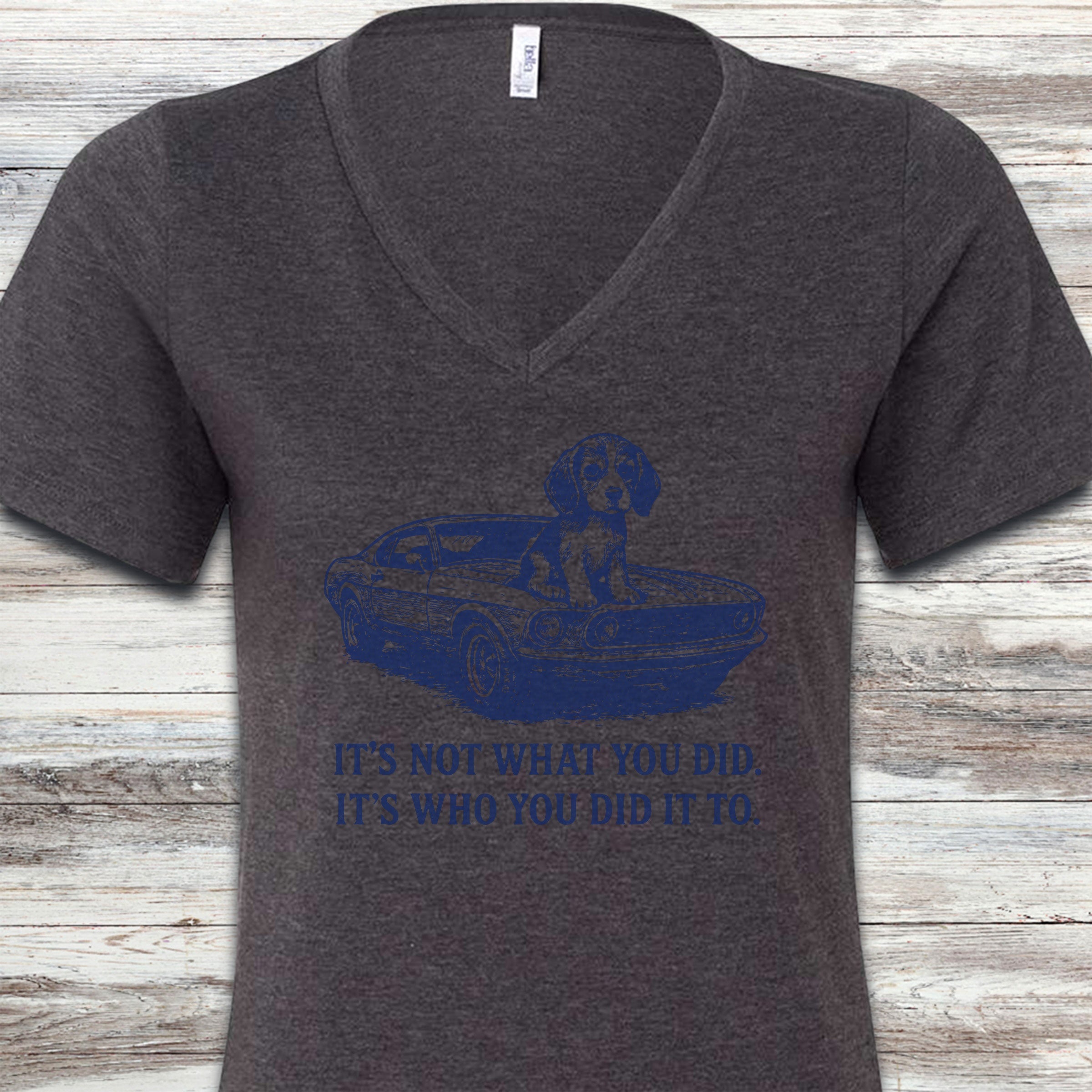 John's Beagle V-Neck Tee - Dark Grey Heather