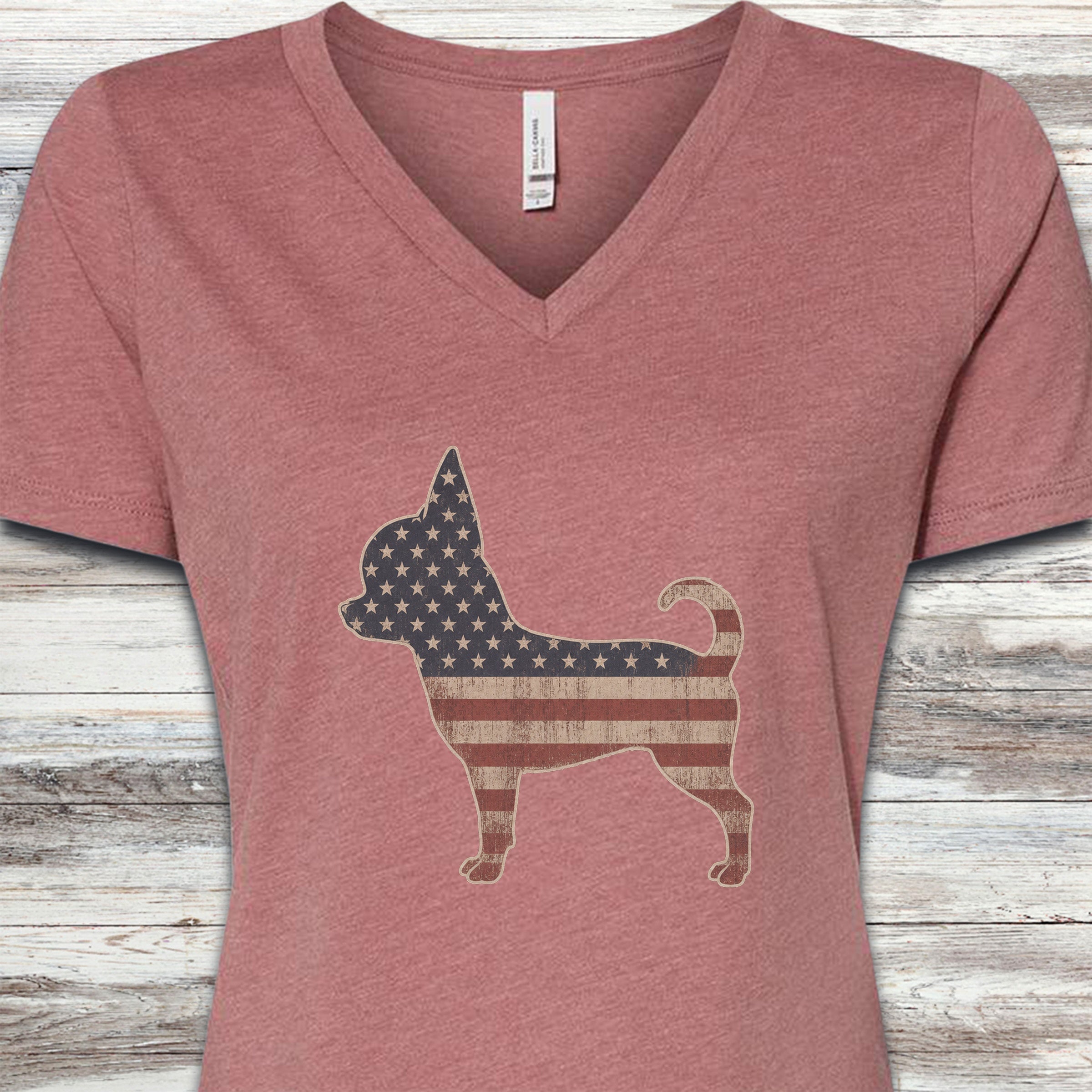 Chihuahua Vintage USA V-Neck Tee - Heather Mauve