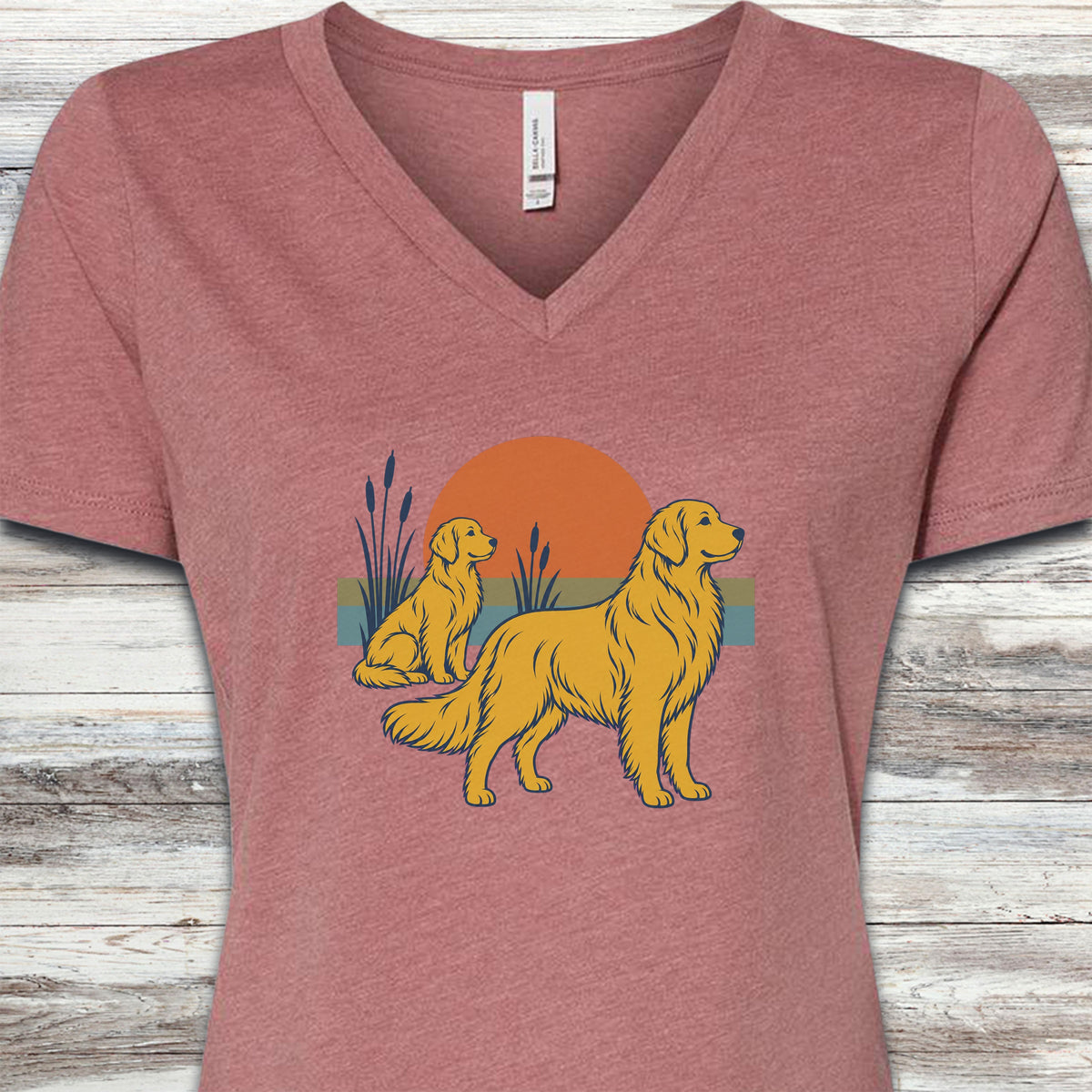 Golden Retriever Retro Sun V-Neck Tee - Heather Mauve