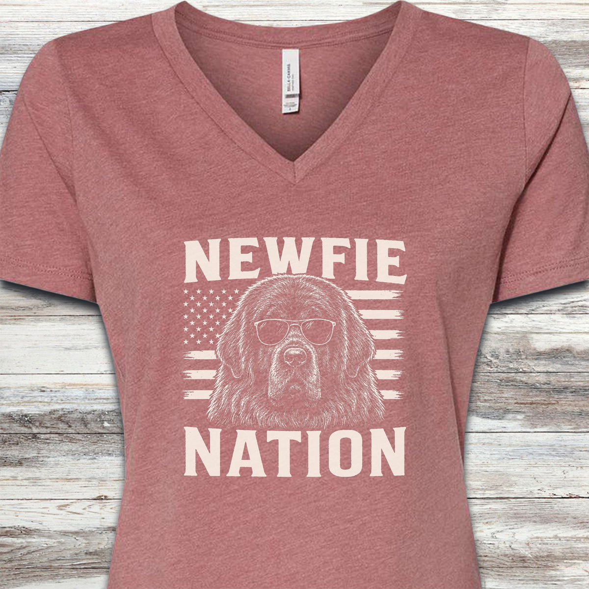 Newfoundland Nation V-Neck Tee - Heather Mauve