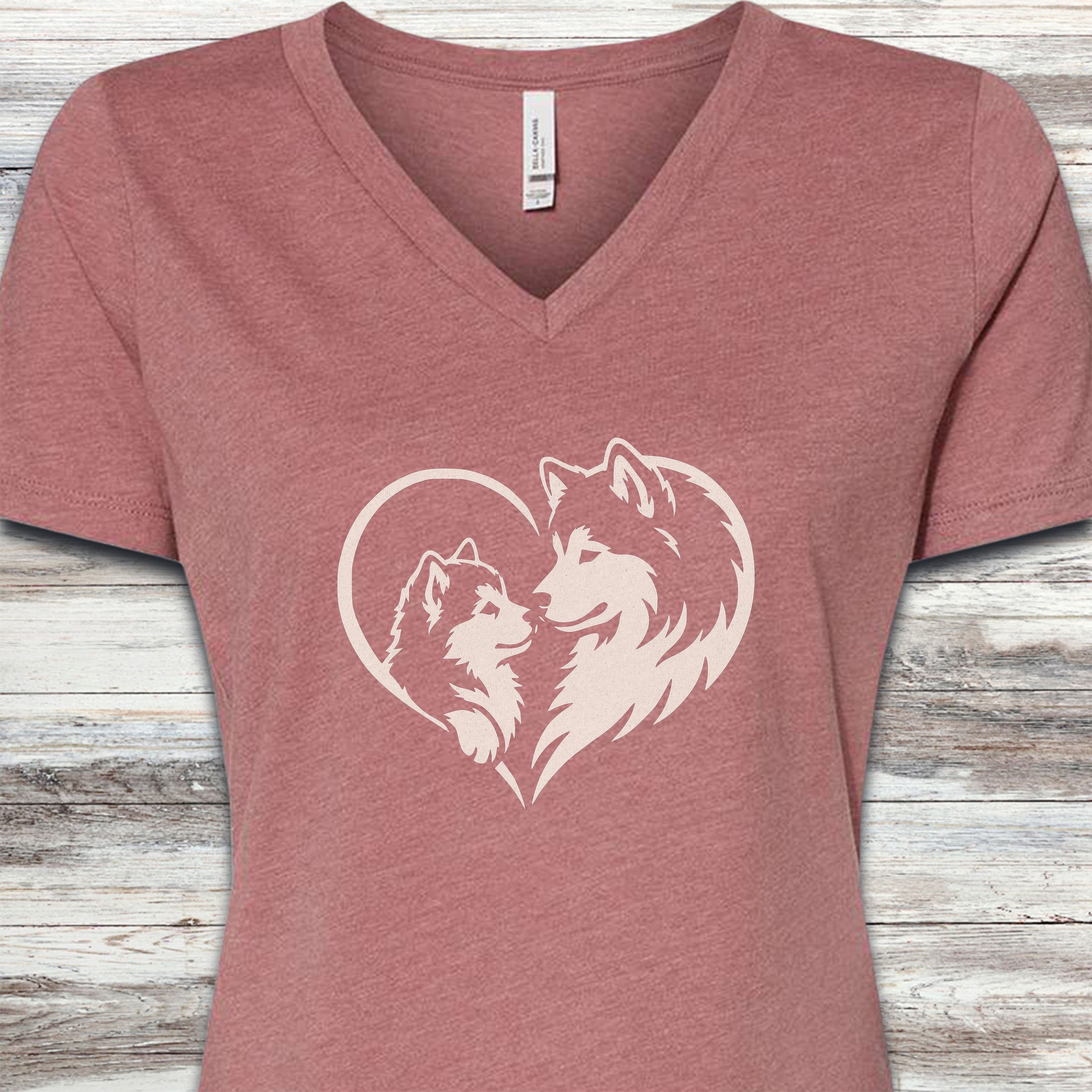 Alaskan Malamute Heart Bond V-Neck Tee - Heather Mauve