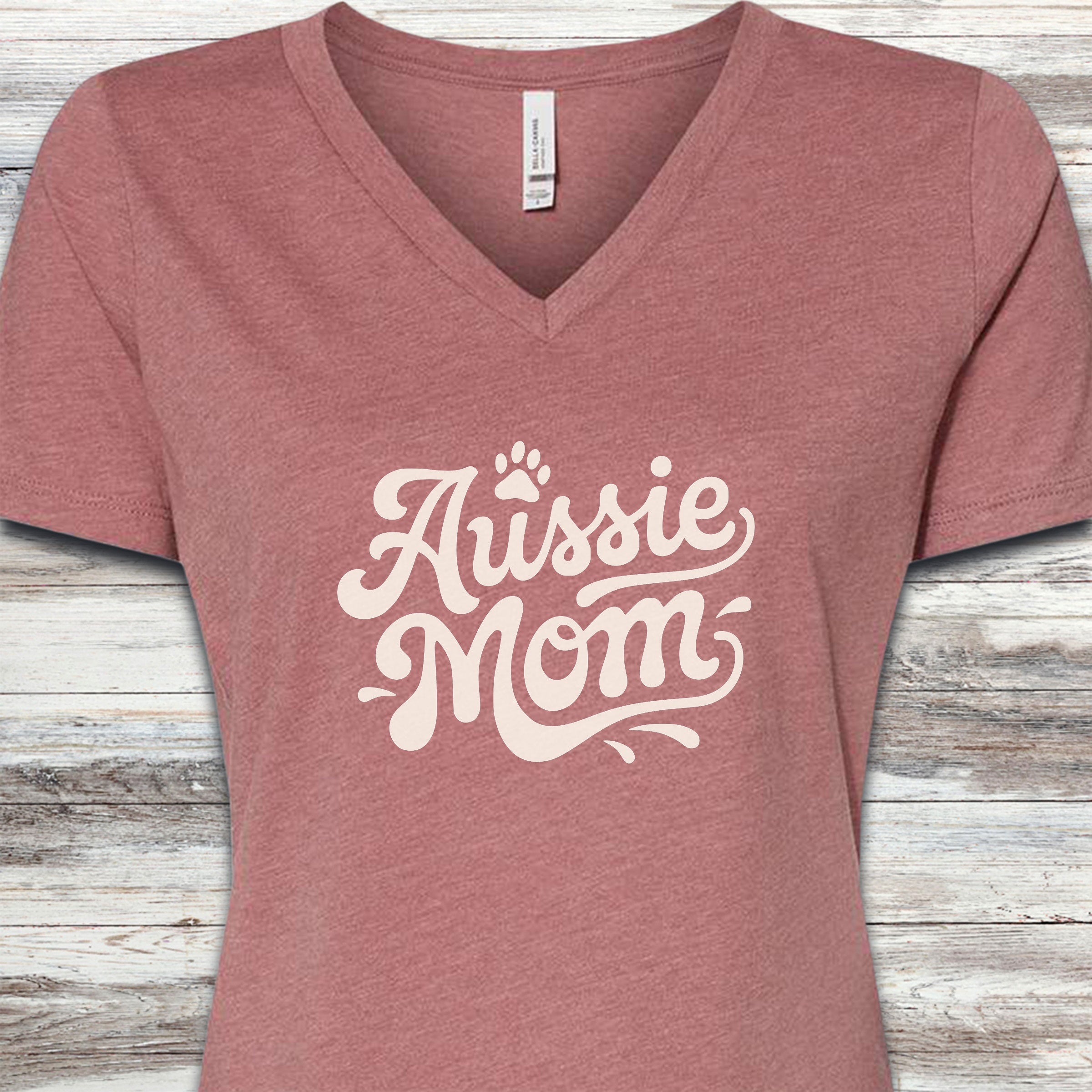Aussie Groovy Mom V-Neck Tee - Heather Mauve