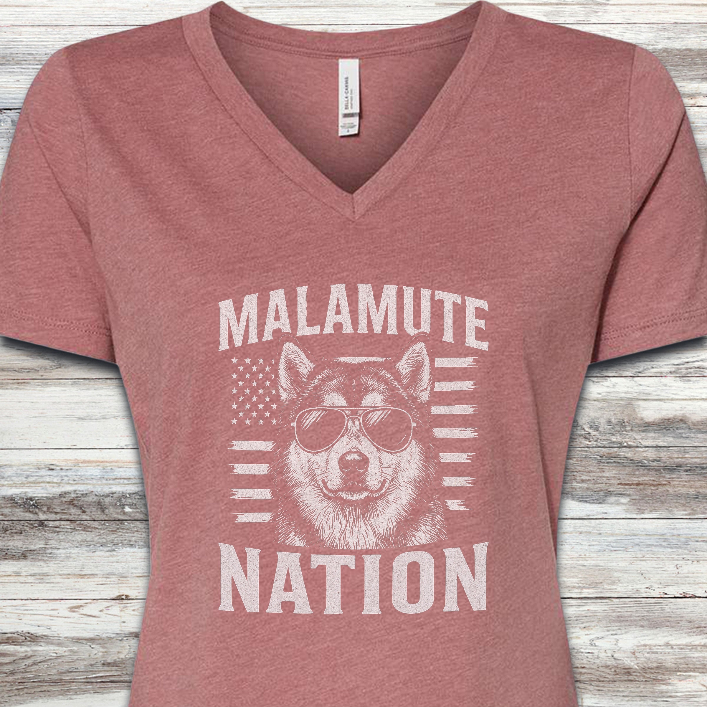 Malamute Nation V-Neck Tee - Heather Mauve