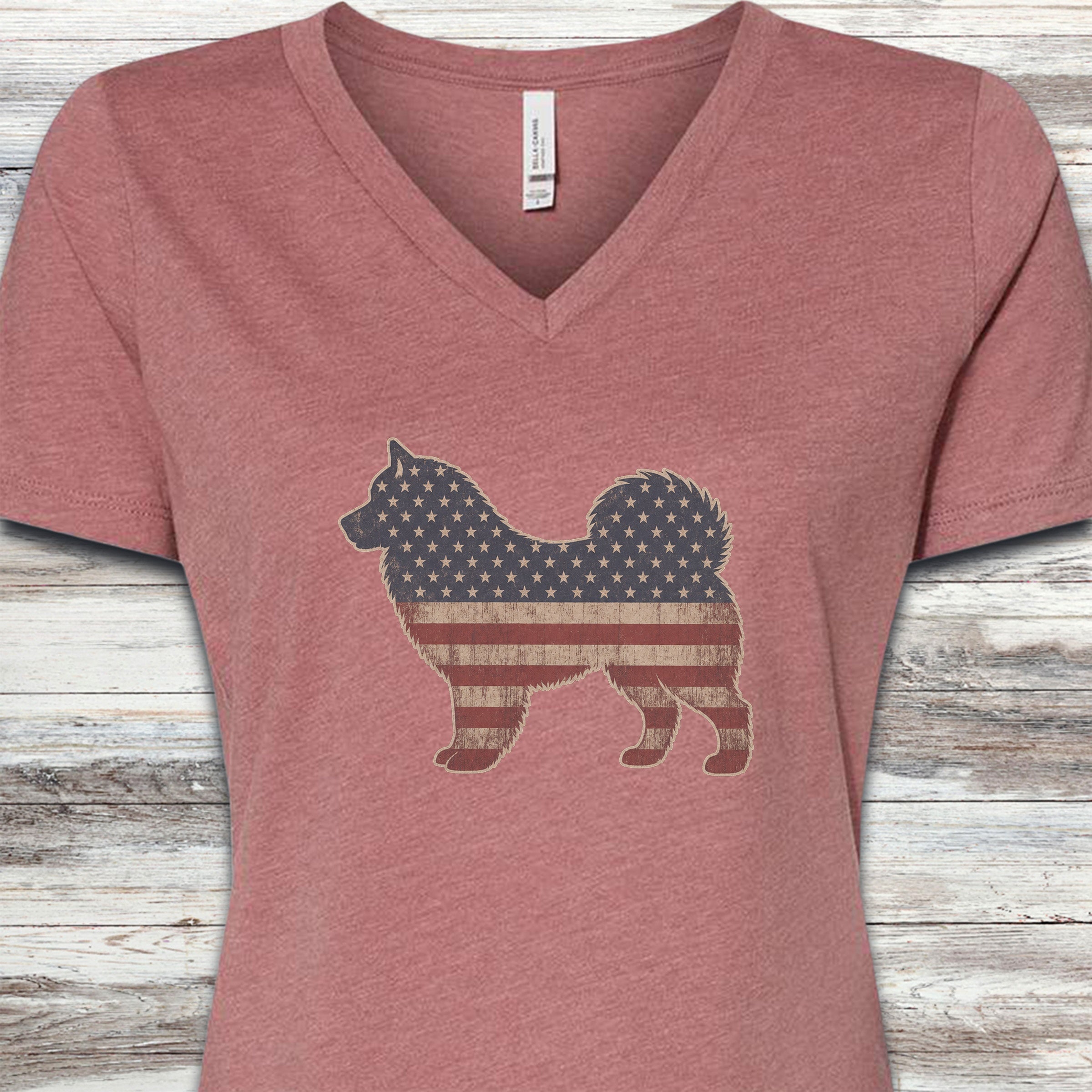 Alaskan Malamute Vintage USA V-Neck Tee - Heather Mauve