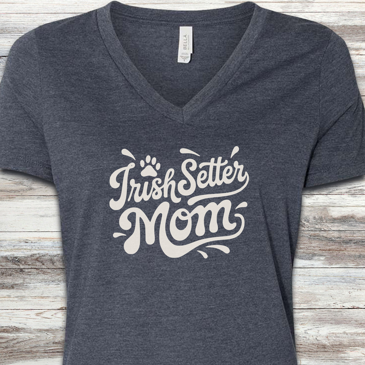 Irish Setter Groovy Mom V-Neck Tee - Heather Navy