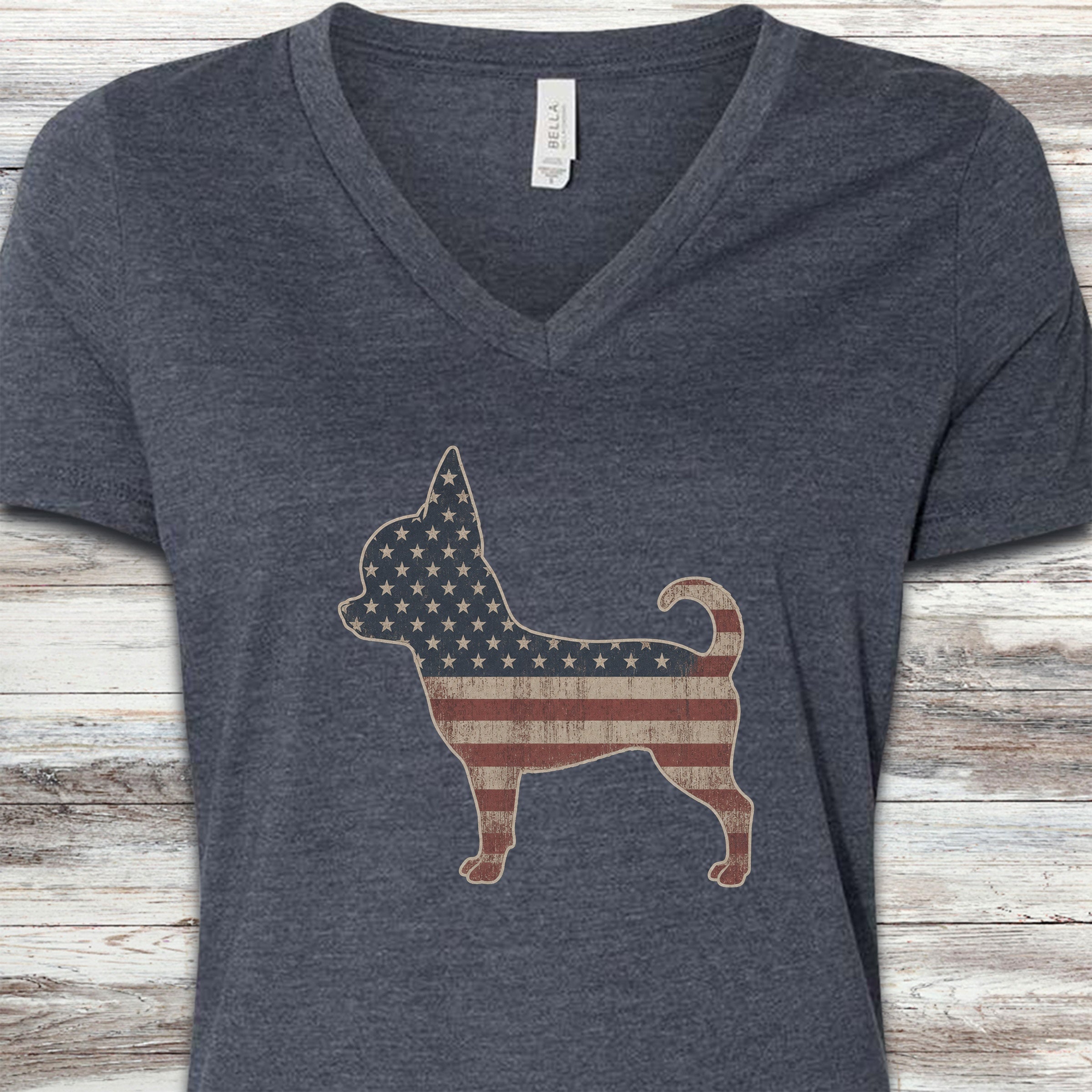 Chihuahua Vintage USA V-Neck Tee - Heather Navy