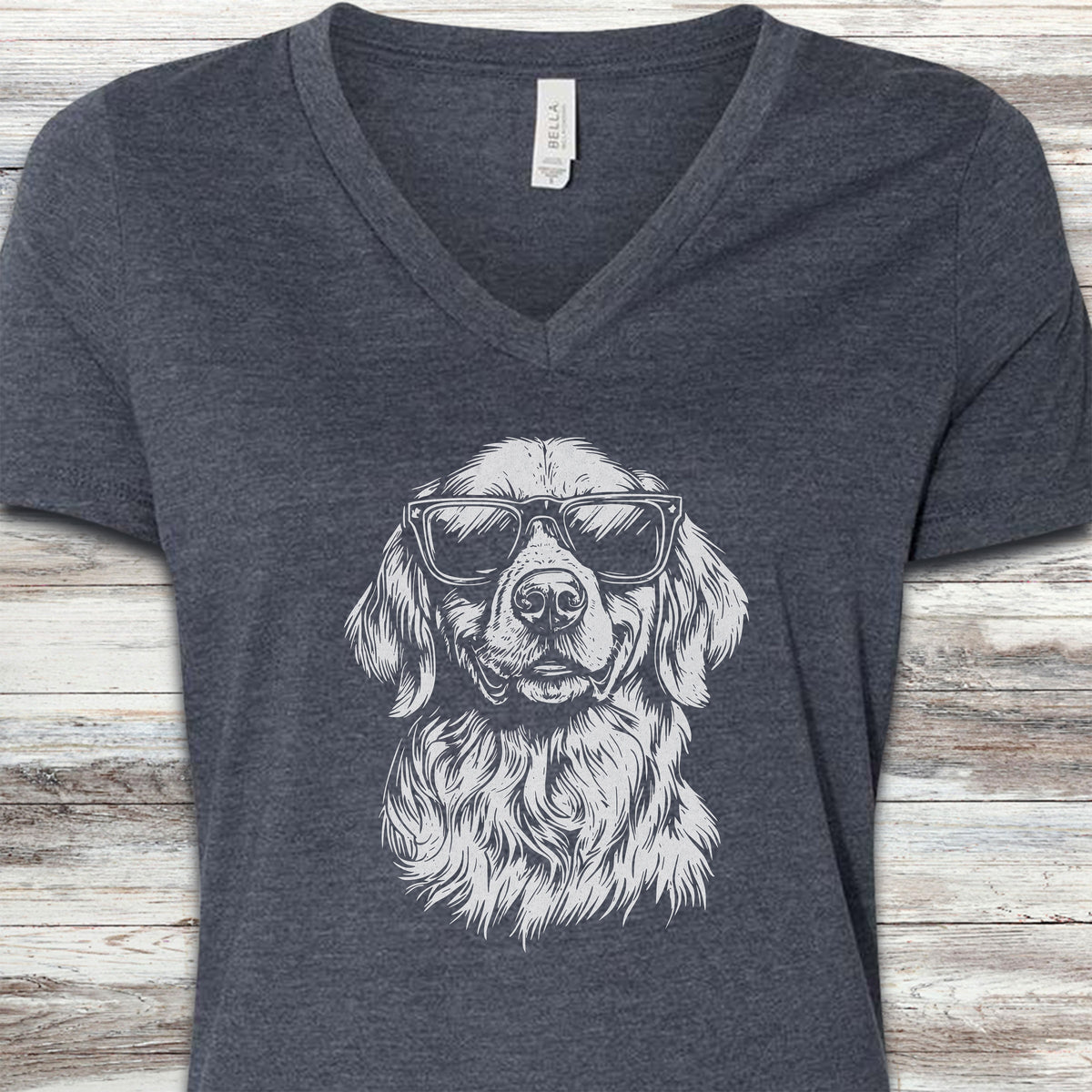 Golden Retriever Sunny V-Neck Tee - Heather Navy