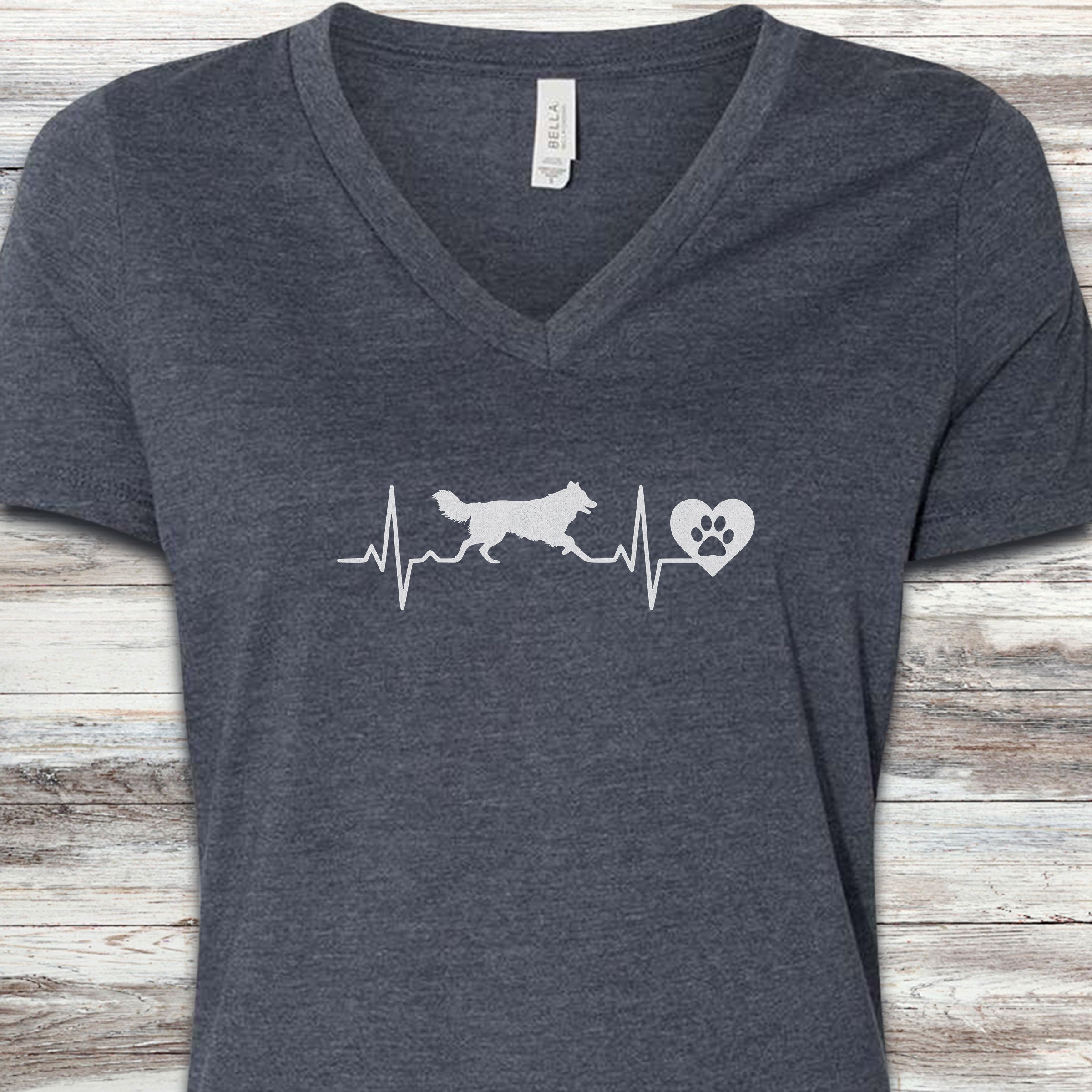 Border Collie Heartbeat V-Neck Tee - Heather Navy