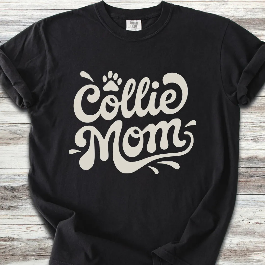 Collie Groovy Mom T-Shirt