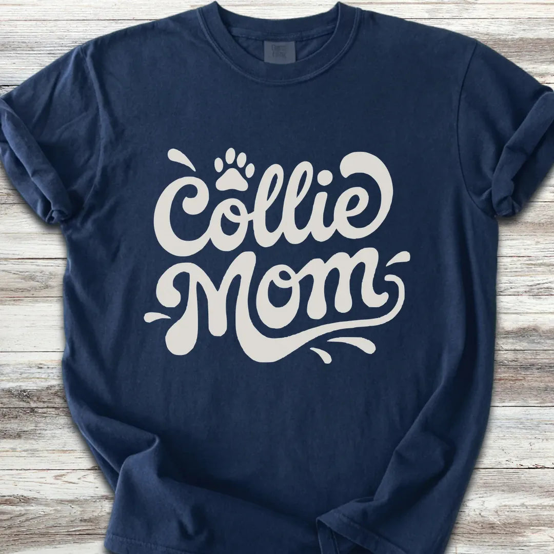 Collie Groovy Mom T-Shirt