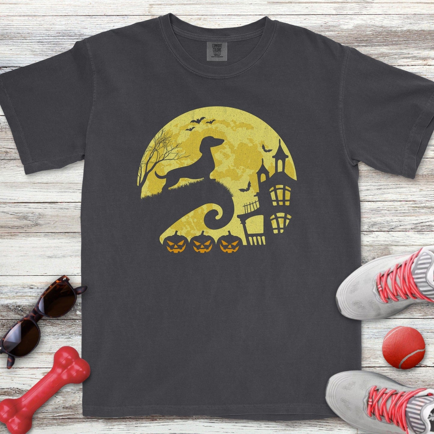 Dachshund Halloween Moon T-Shirt