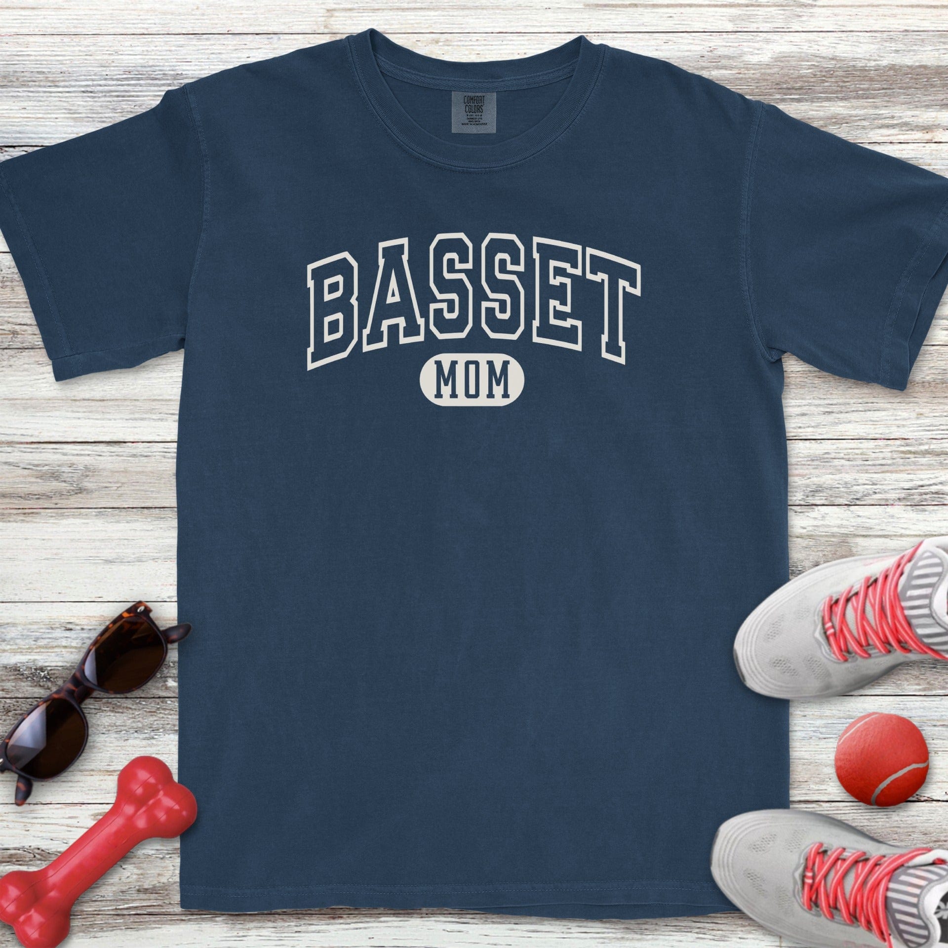 Basset Mom T-Shirt