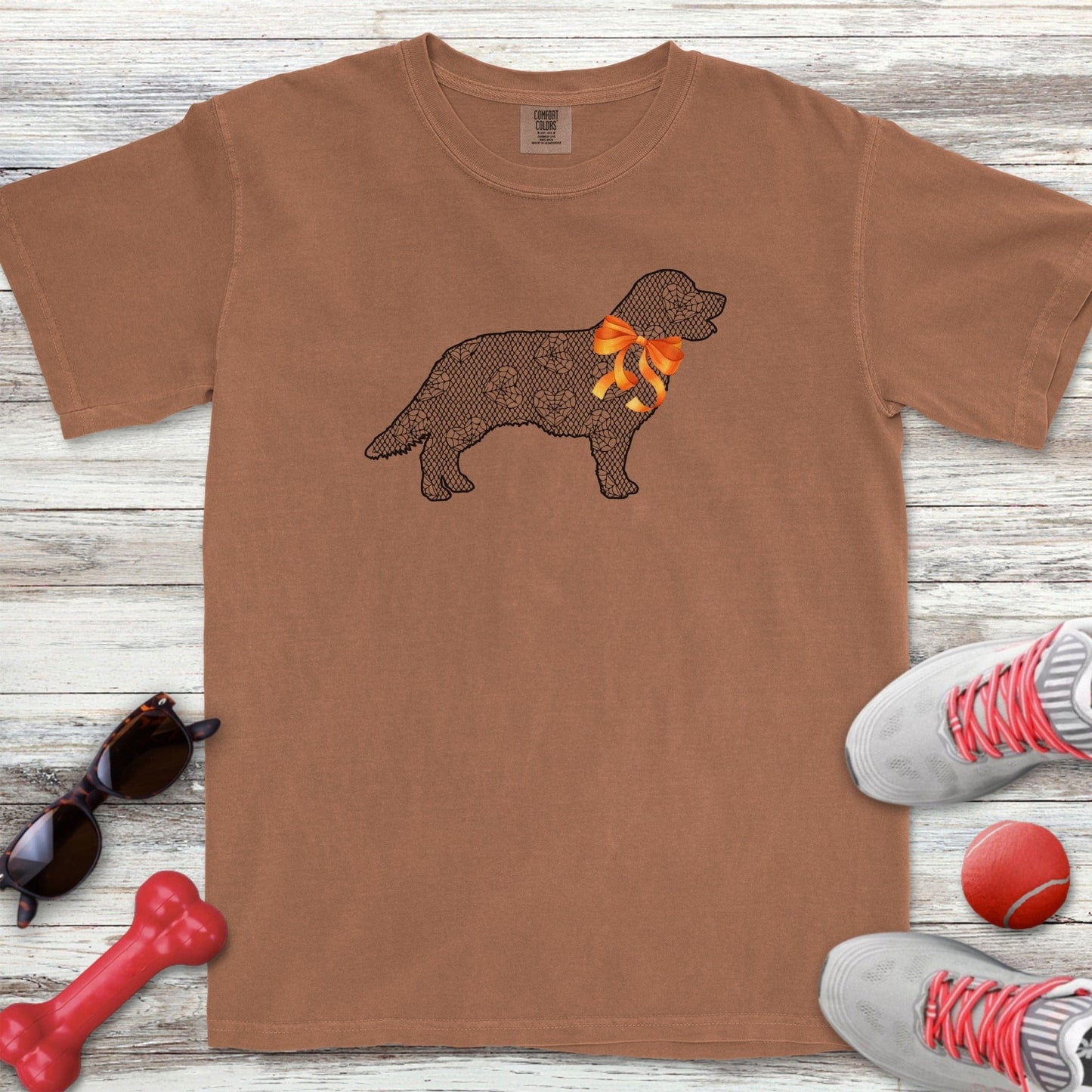Web Heart Golden Retriever T-Shirt