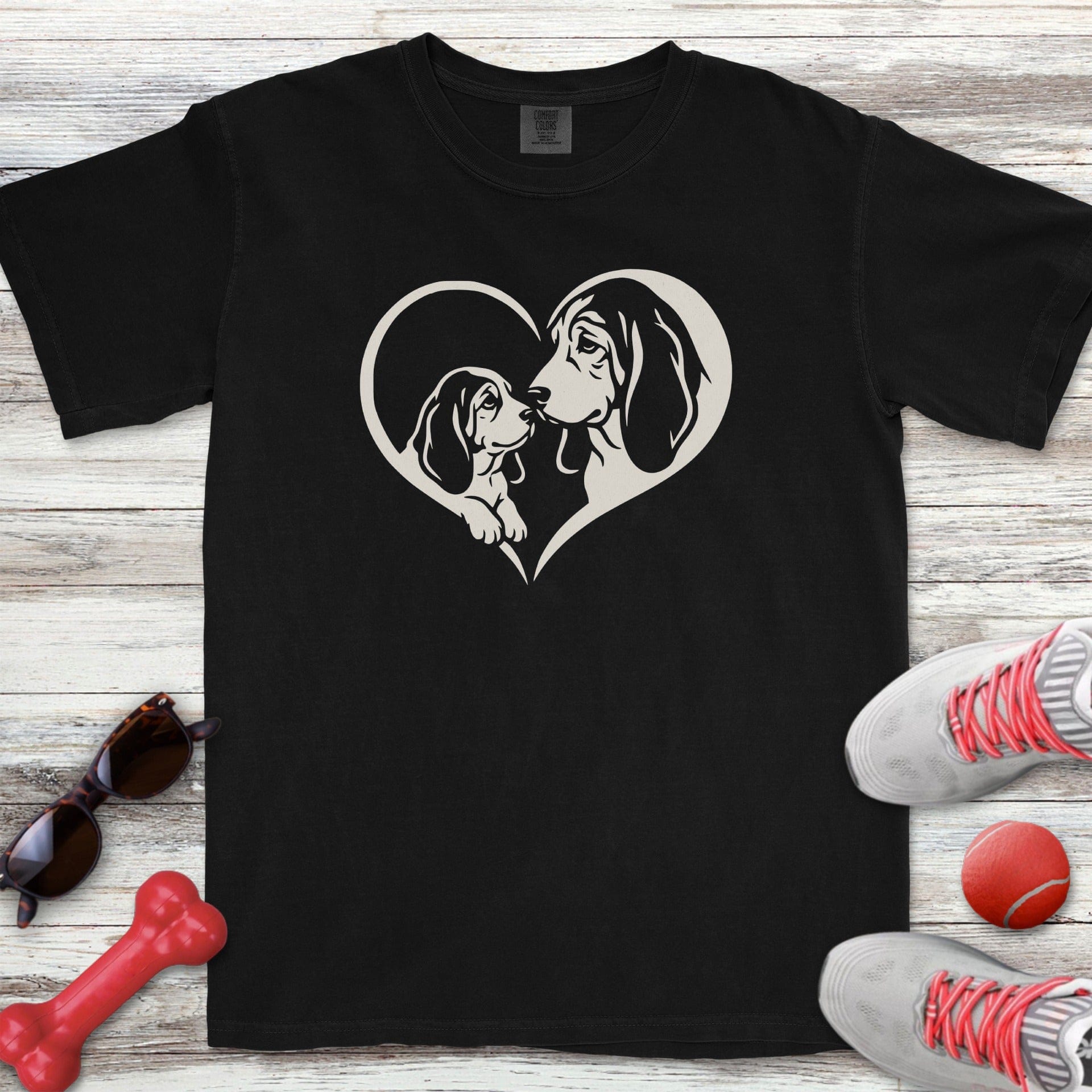 Basset Hound Heart Bond T-Shirt