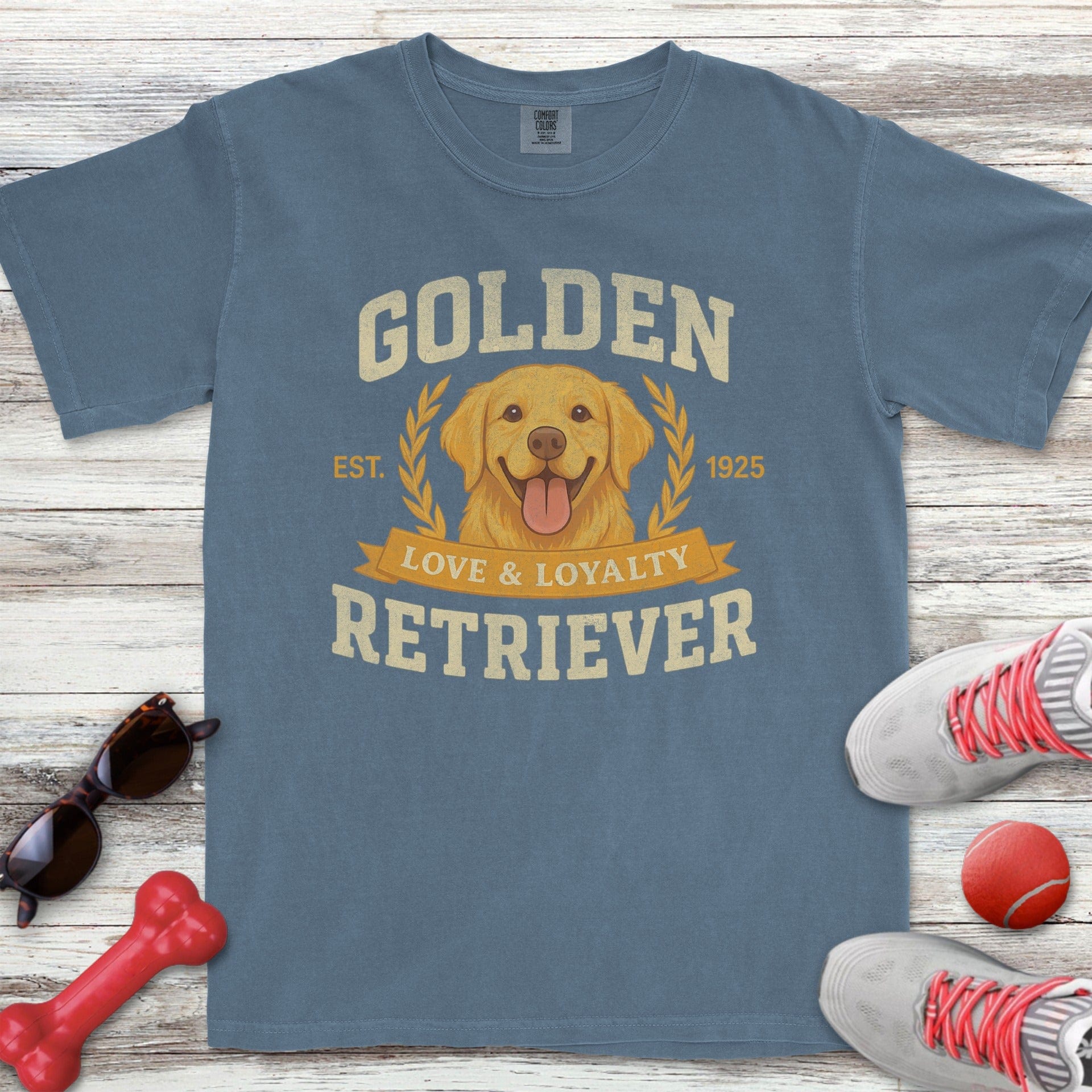 Vintage Golden Retriever T-Shirt