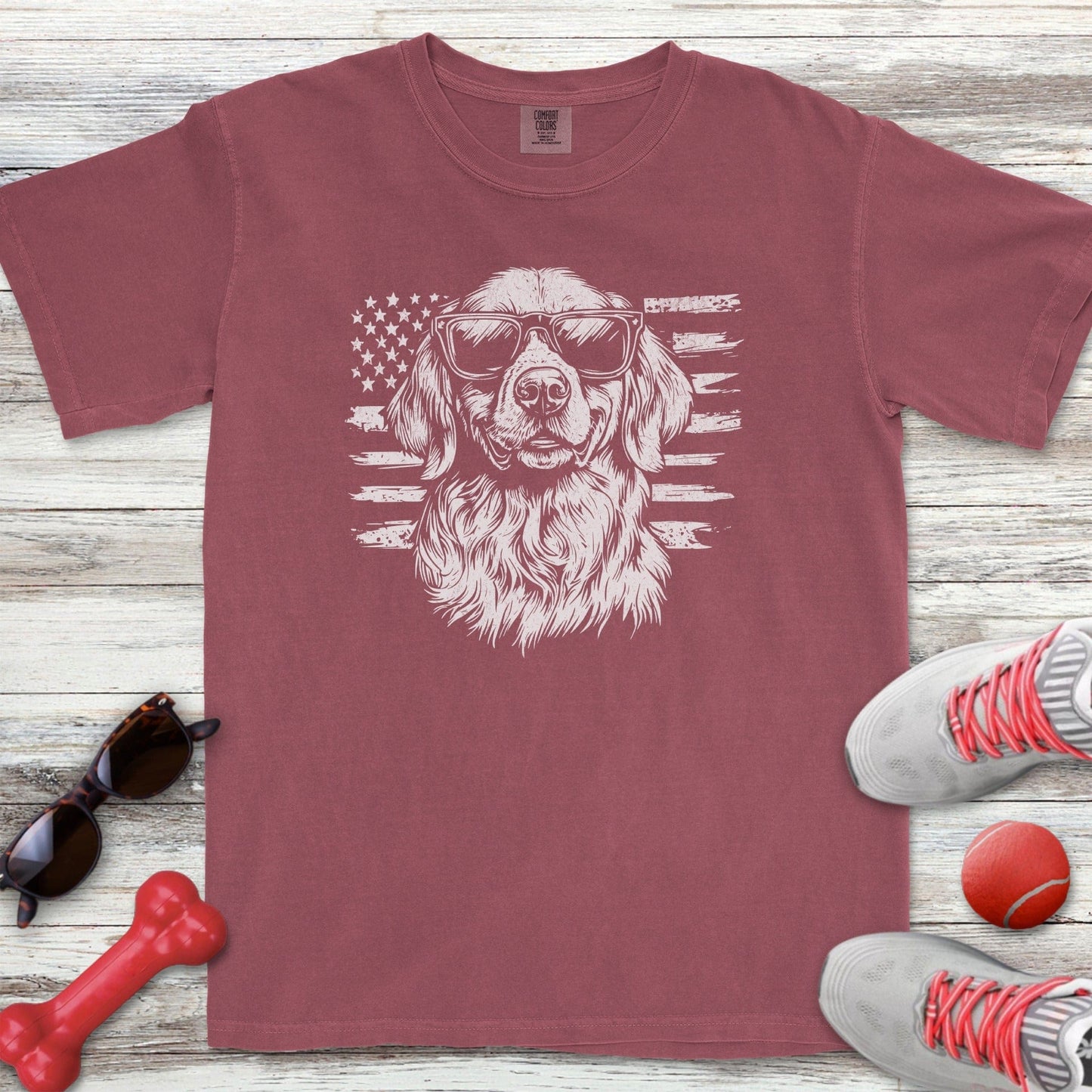 Golden Retriever Flag T-Shirt