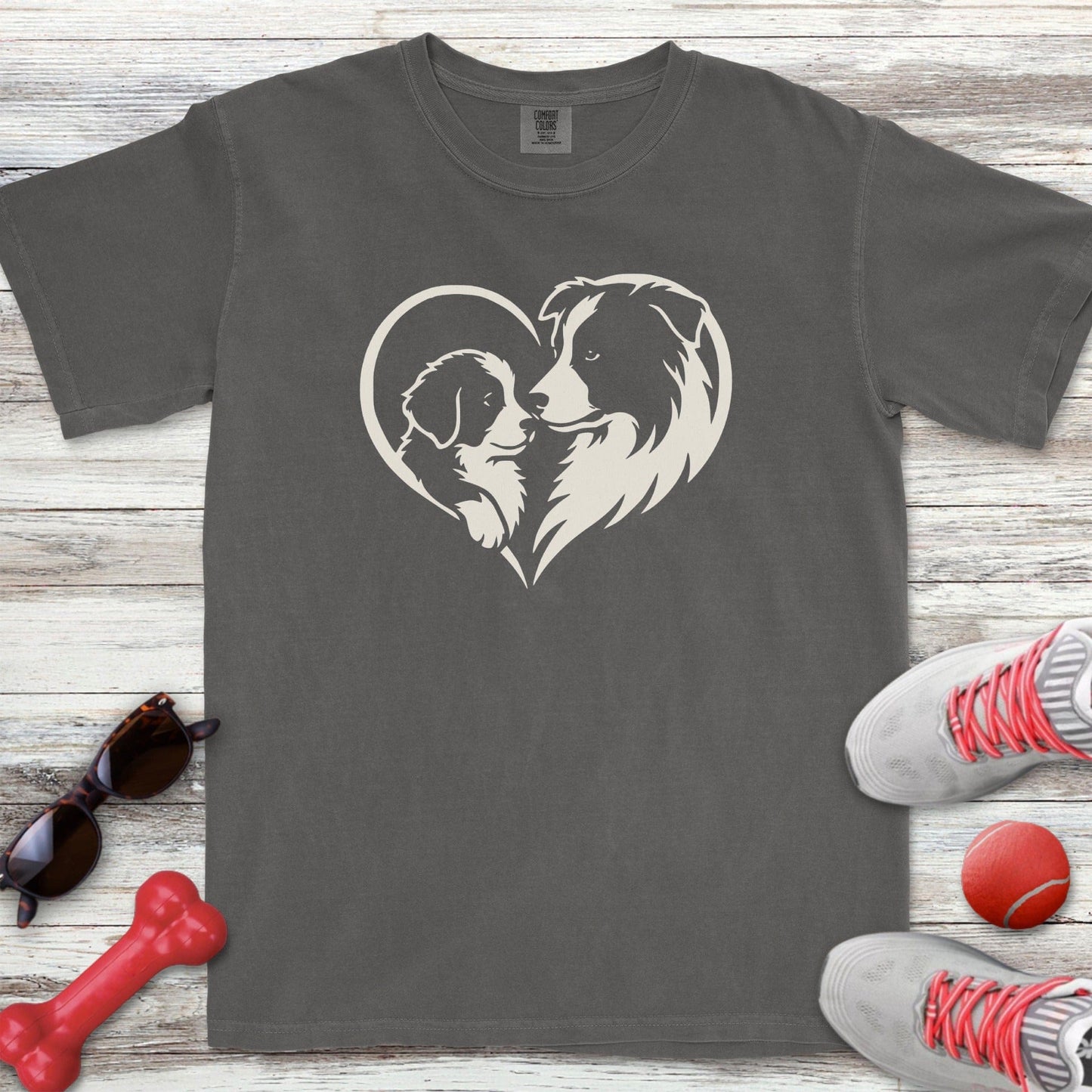 Border Collie Heart Bond T-Shirt