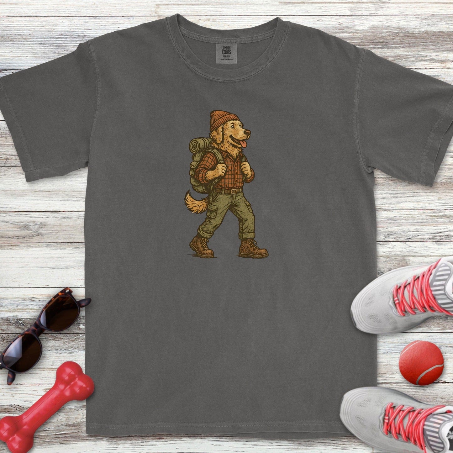 Hiking Golden Retriever T-Shirt